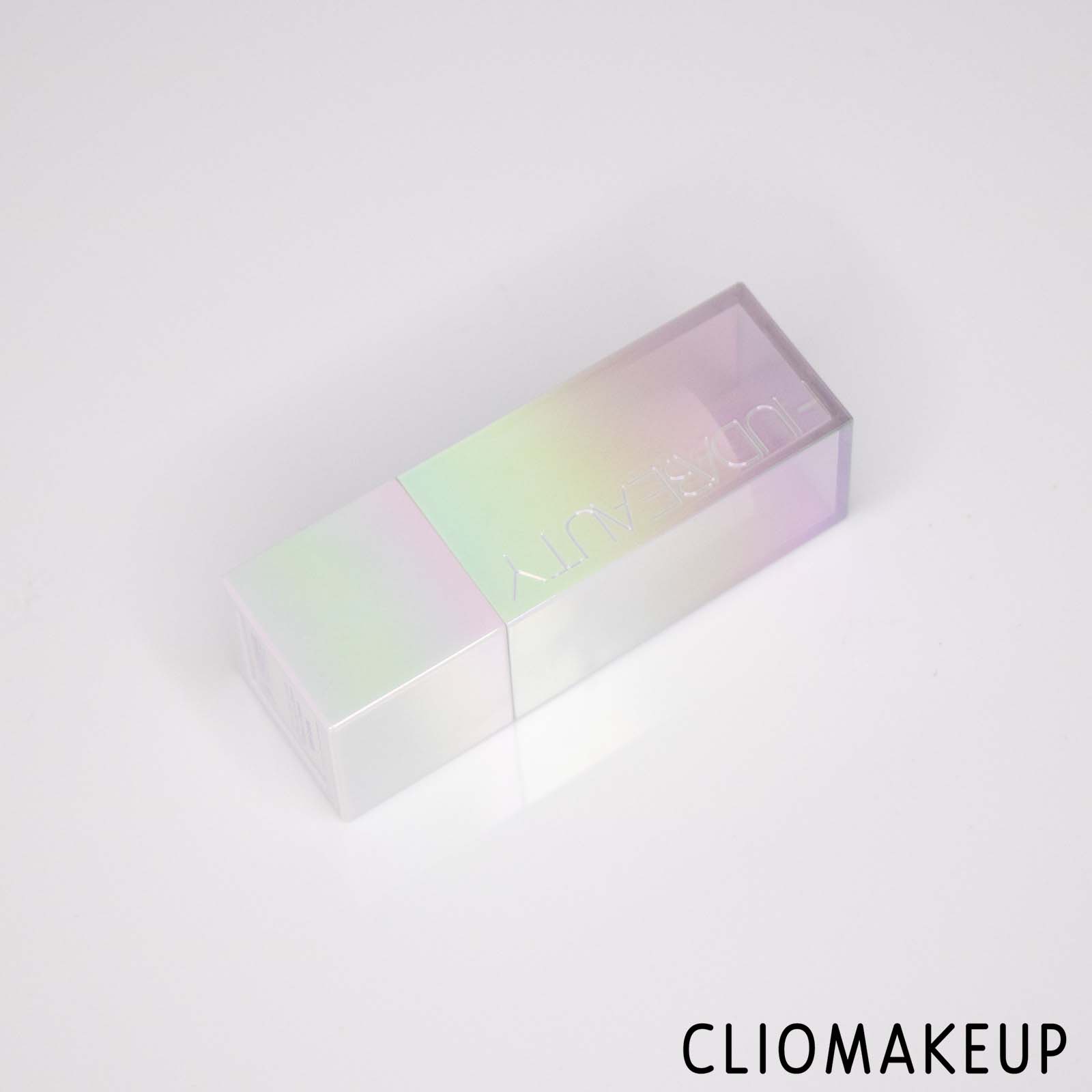 cliomakeup-recensione-balsamo-labbra-huda-beauty-diamond-balm-sparkly-lip-balm-4
