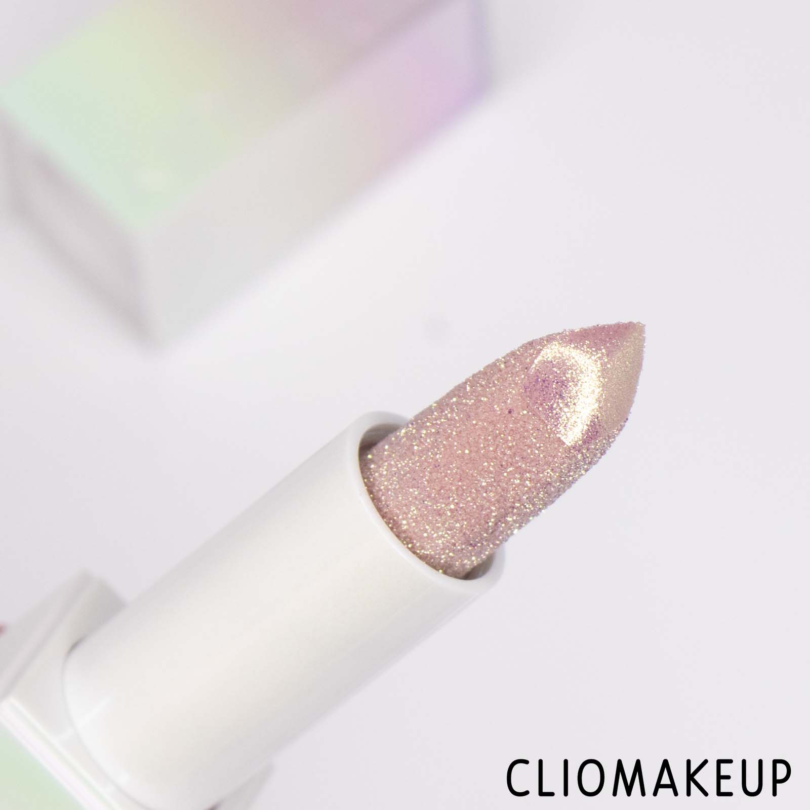 cliomakeup-recensione-balsamo-labbra-huda-beauty-diamond-balm-sparkly-lip-balm-5