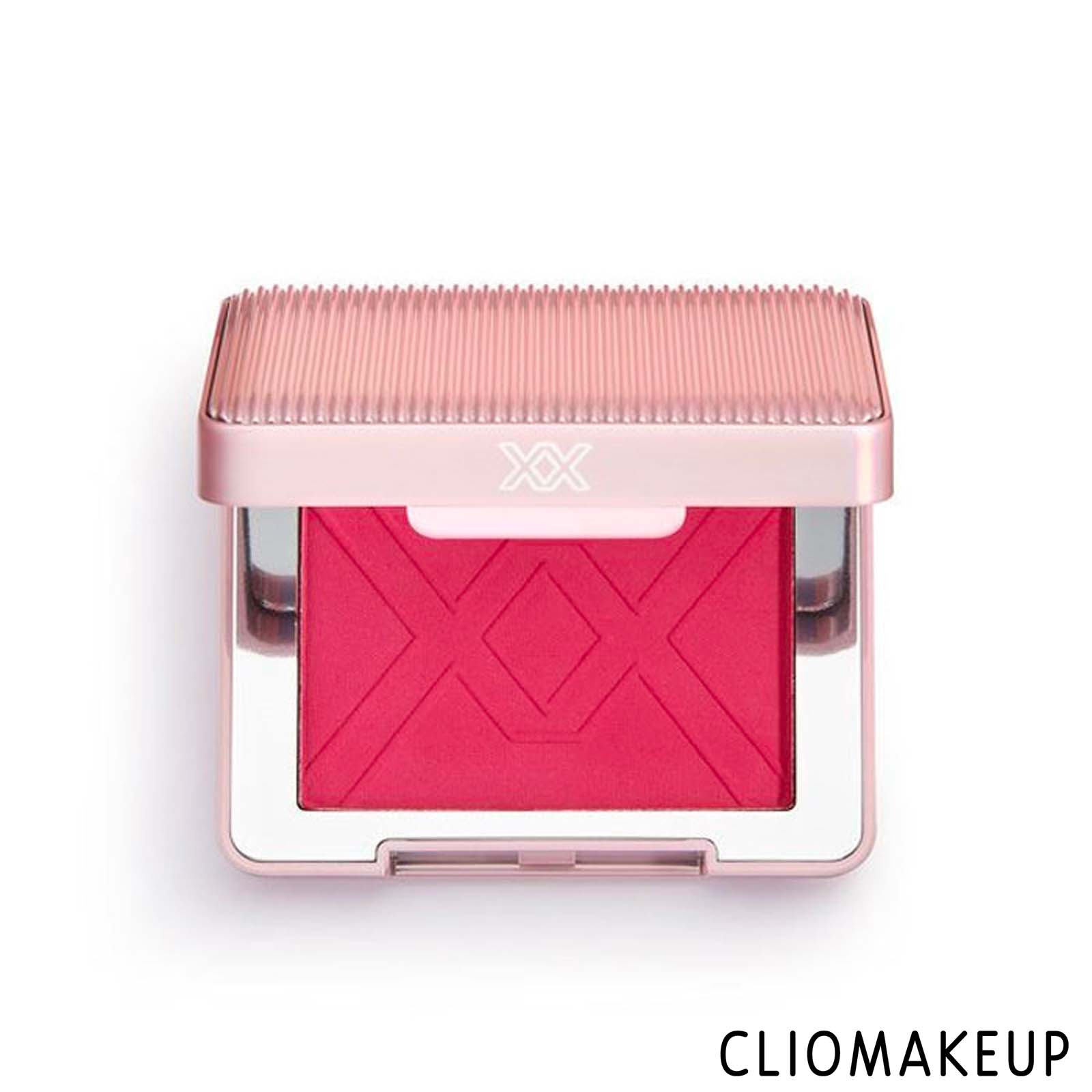 cliomakeup-recensione-blush-xx-revolution-xxcess-blush-high-pigment-blusher-1
