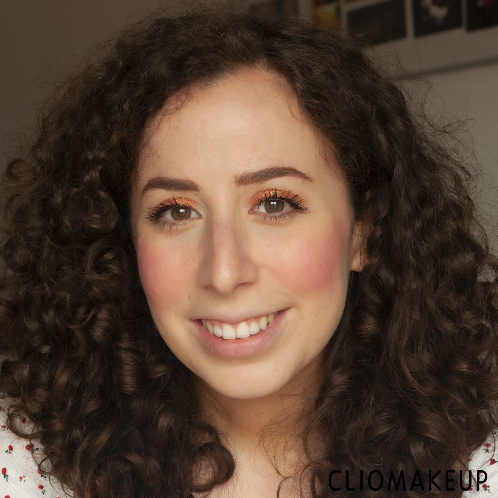 cliomakeup-recensione-blush-xx-revolution-xxcess-blush-high-pigment-blusher-10