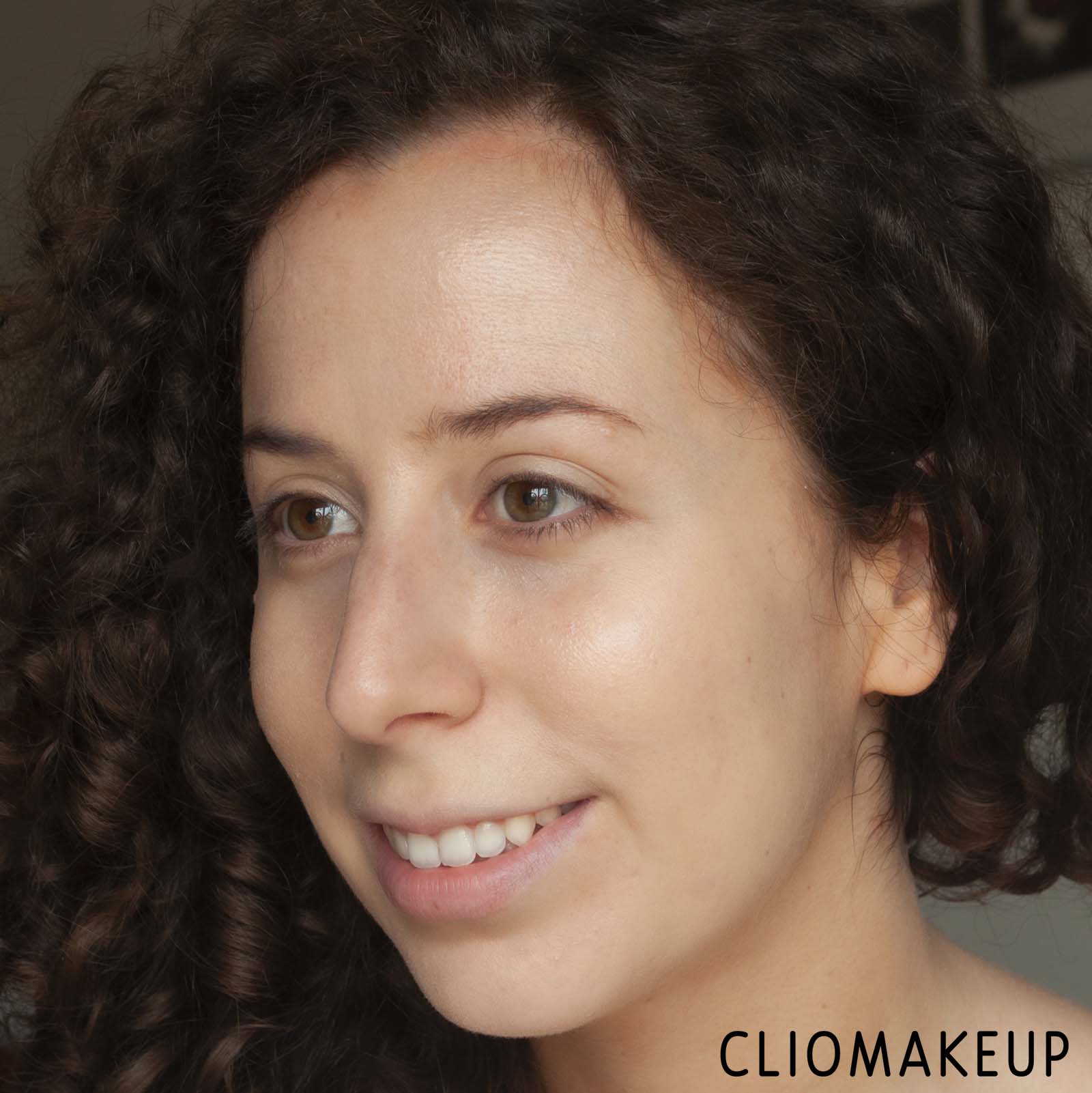 cliomakeup-recensione-blush-xx-revolution-xxcess-blush-high-pigment-blusher-8