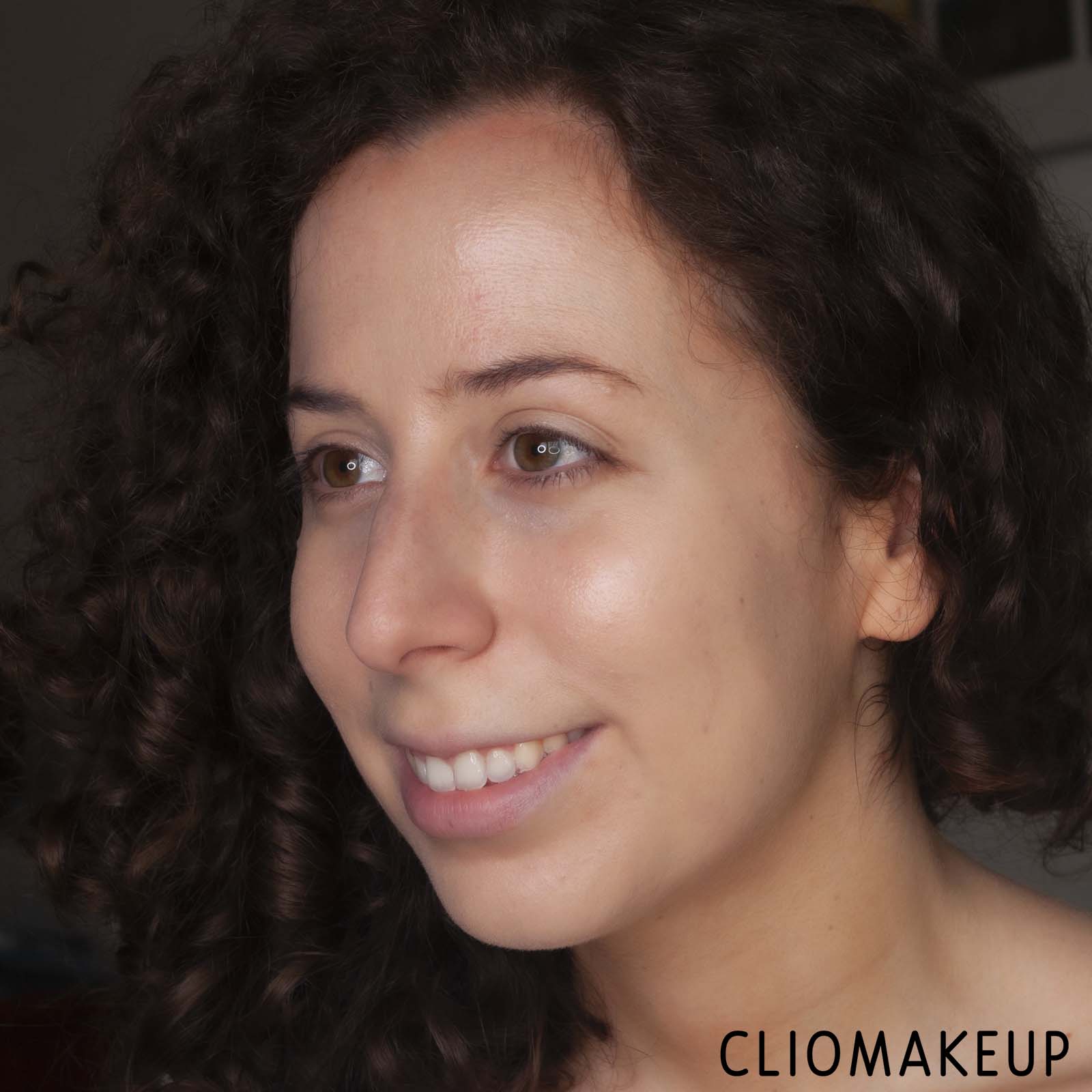 cliomakeup-recensione-blush-xx-revolution-xxcess-blush-high-pigment-blusher-9