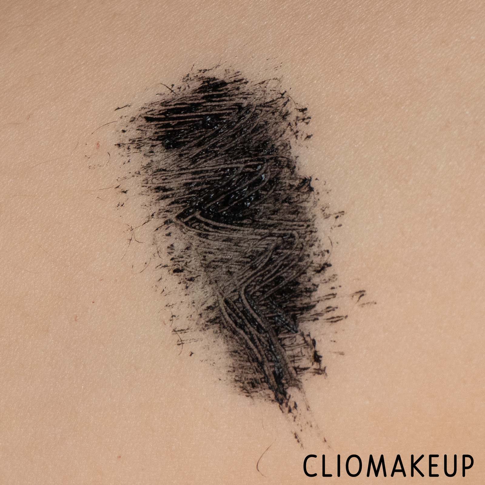 cliomakeup-recensione-mascara-wycon-neon-classic-panoramic-effect-mascara-6