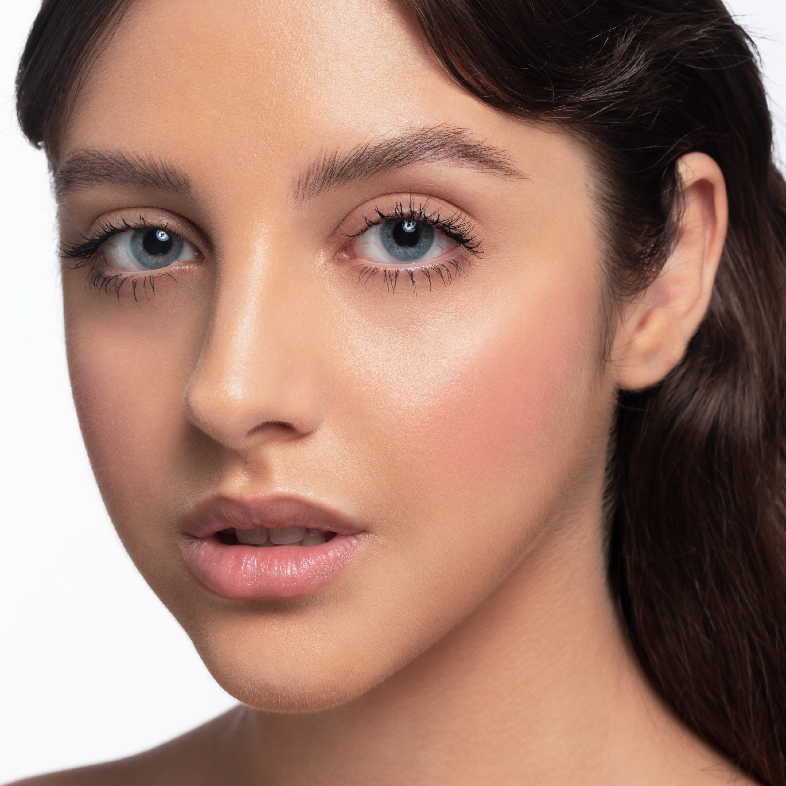 Cliomakeup-blush-in-polvere-99-angel-7-pelle-media