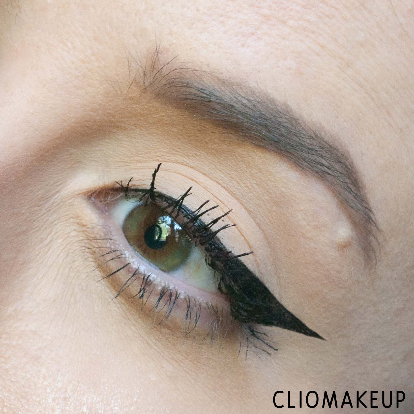cliomakeup-recensione-eyeliner-mesauda-eyes-on-fleek-eyeliner-10