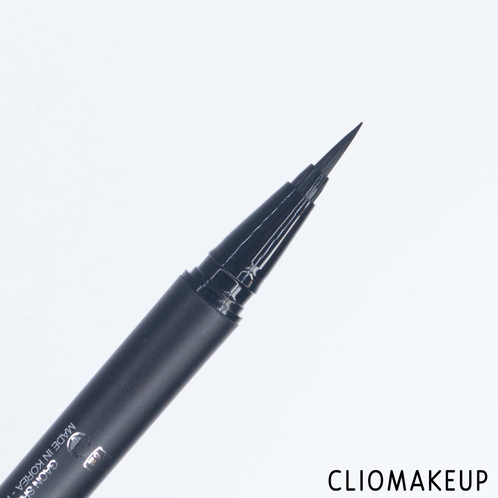 cliomakeup-recensione-eyeliner-mesauda-eyes-on-fleek-eyeliner-5