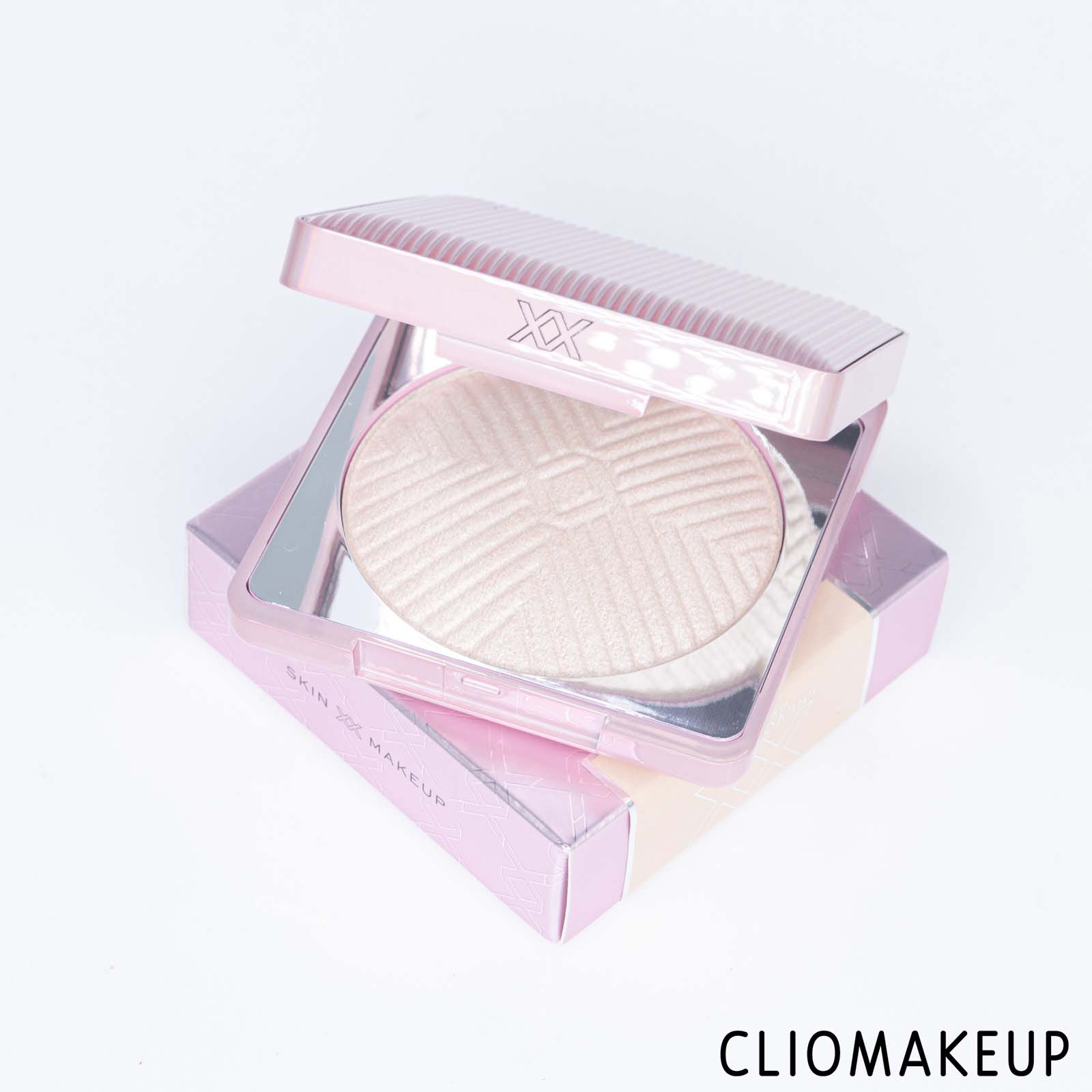 cliomakeup-recensione-illuminante-xx-revolution-xxposure-highlighter-multi-dimensional-powder-4