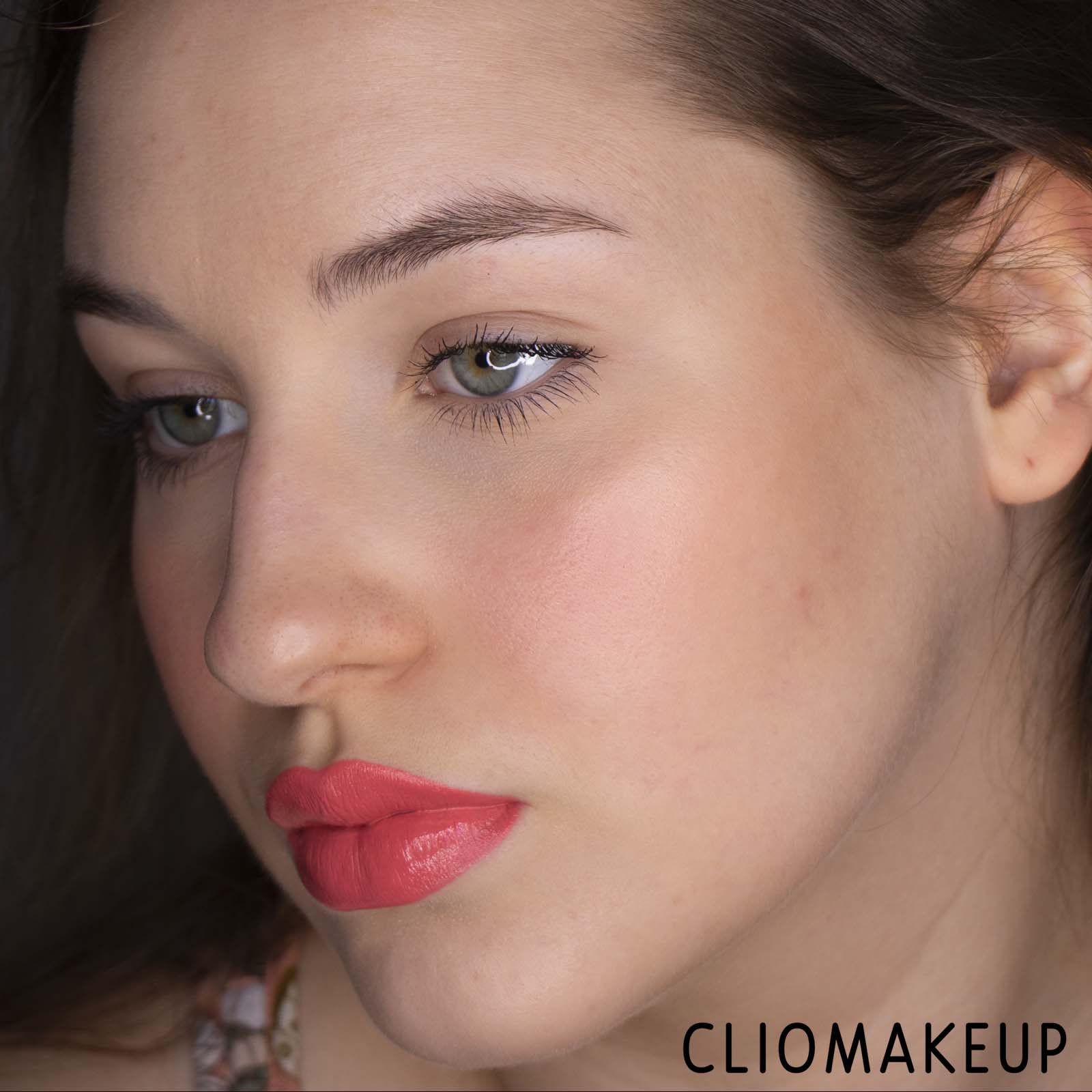 cliomakeup-recensione-illuminanti-pups-sun-glow-liquid-highlighter-9