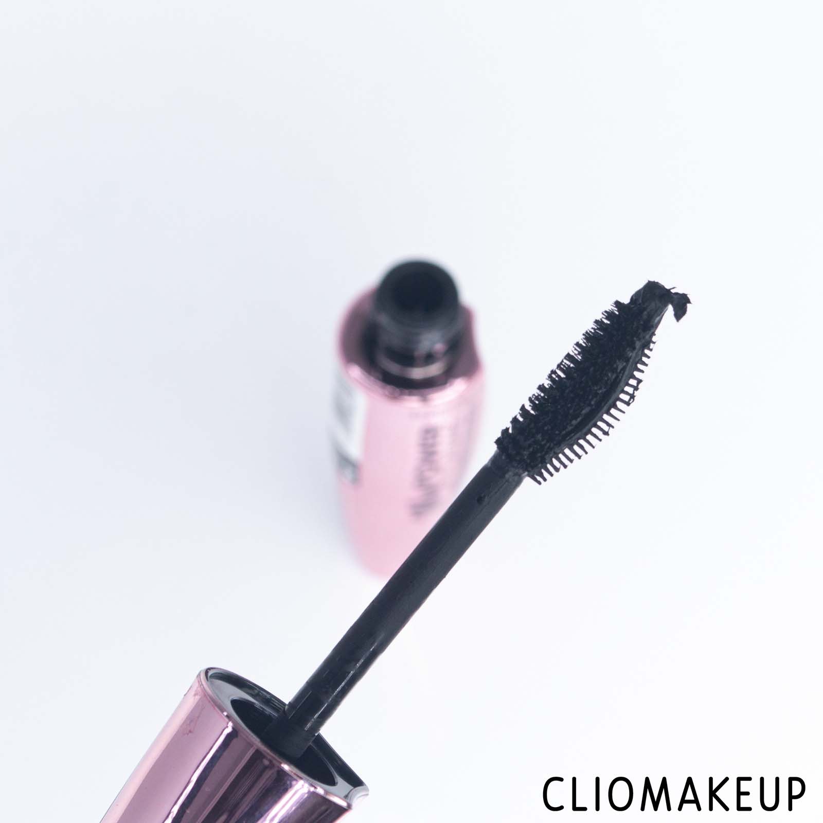 cliomakeup-recensione-mascara-deborah-my-power-volume-effetto-ventaglio-mascara-5