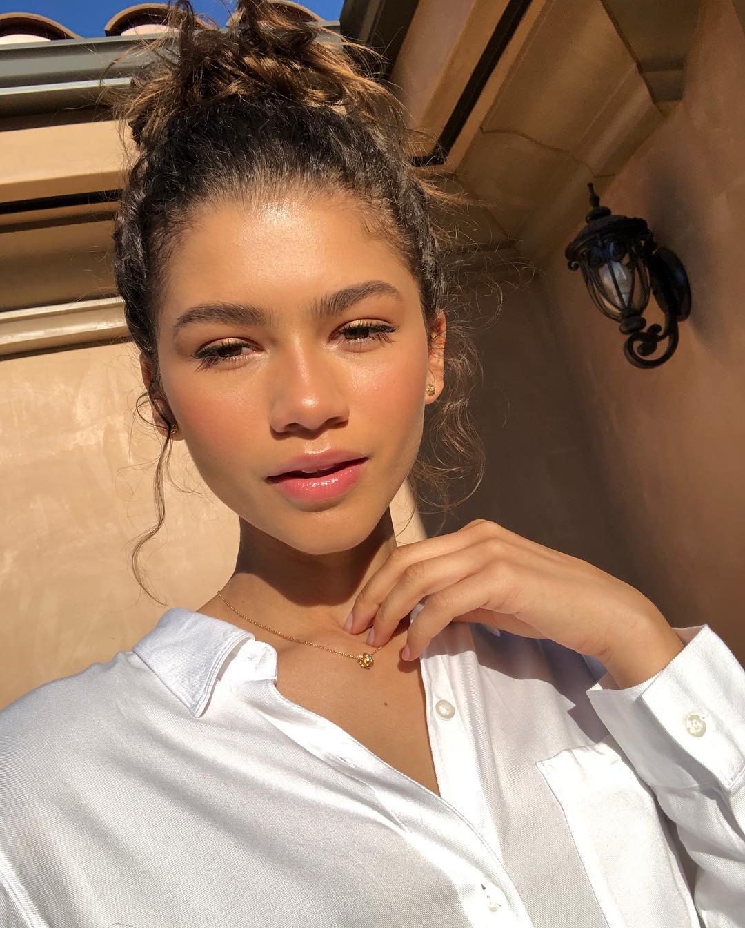 Cliomakeup-makeup-back-to-school-7-zendaya