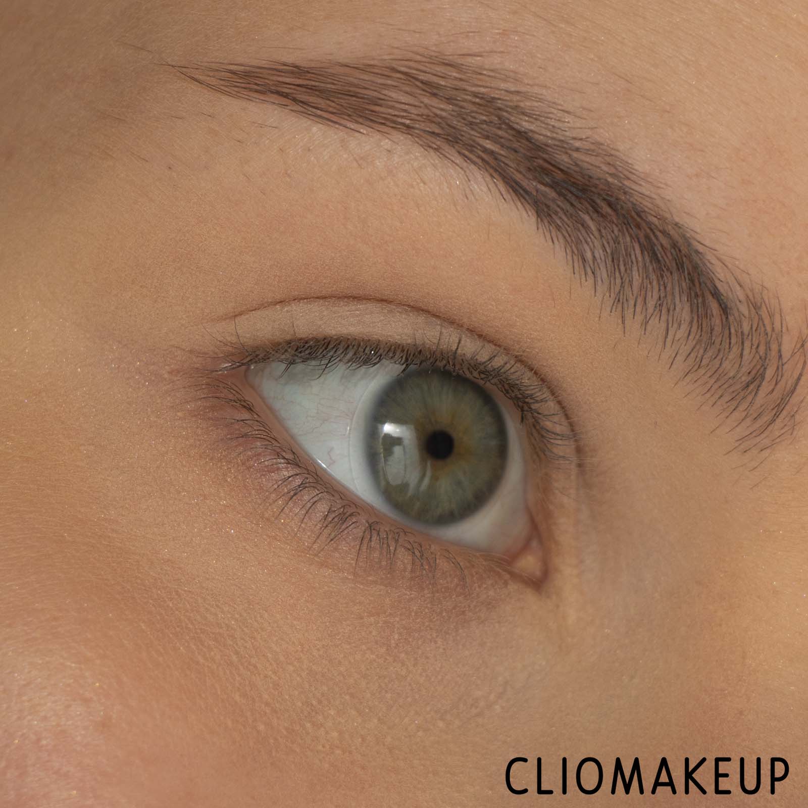 cliomakeup-recensione-correttore-mac-pro-longwear-concealer-12