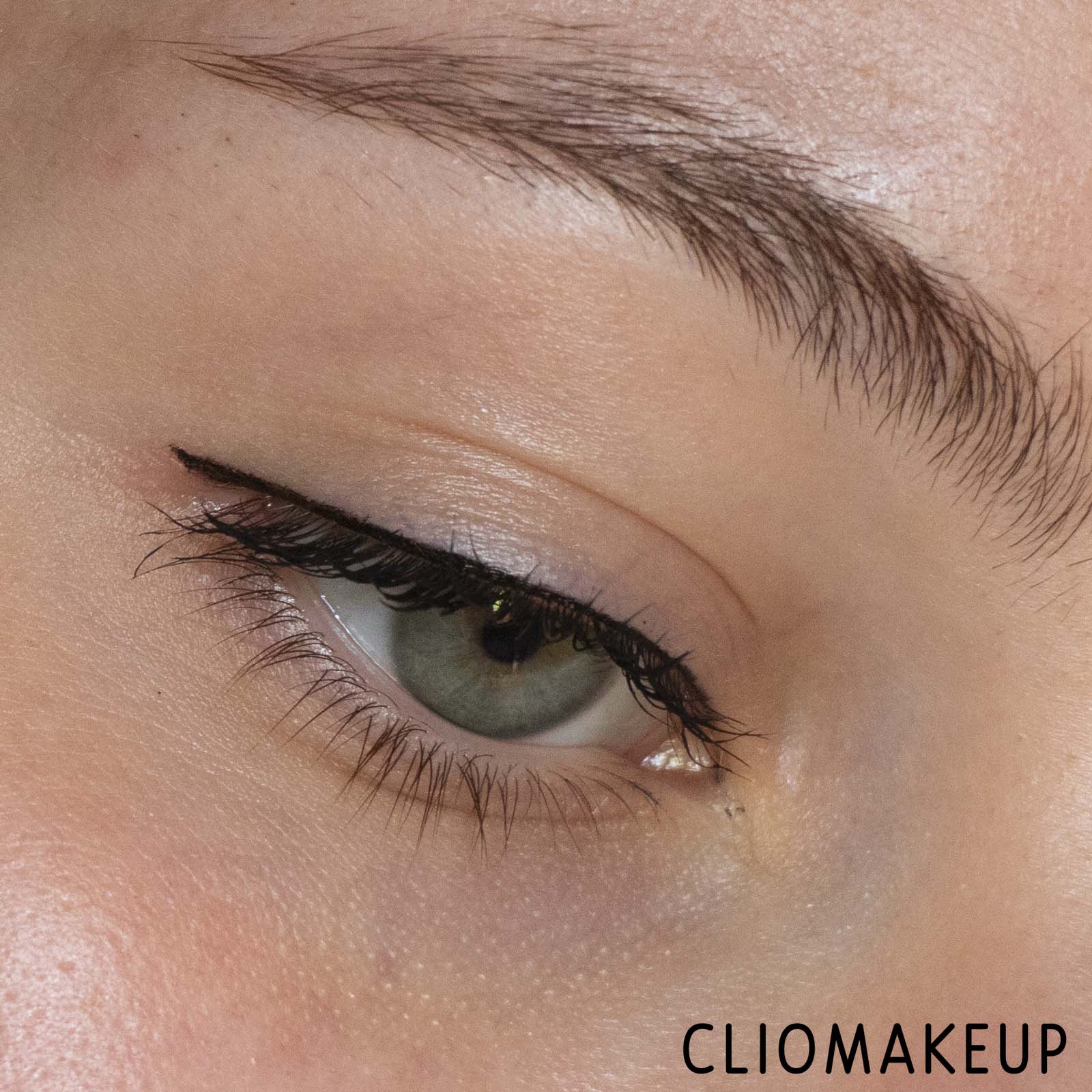 cliomakeup-recensione-eyeliner-catrice-its-easy-tattoo-liner-waterproof-10