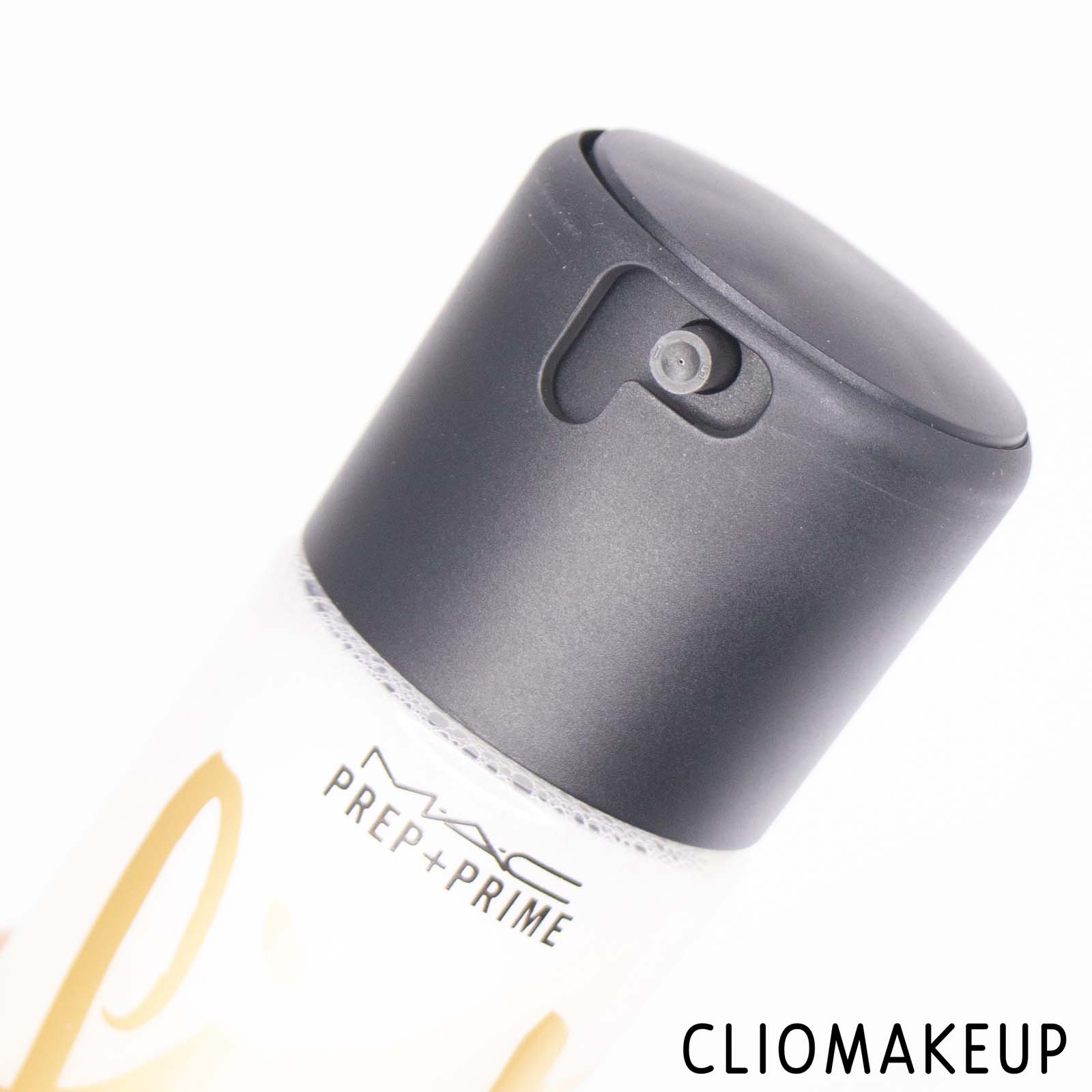 cliomakeup-recensione-fissante-mac-prep-e-prime-fix-plus-goldlite-5