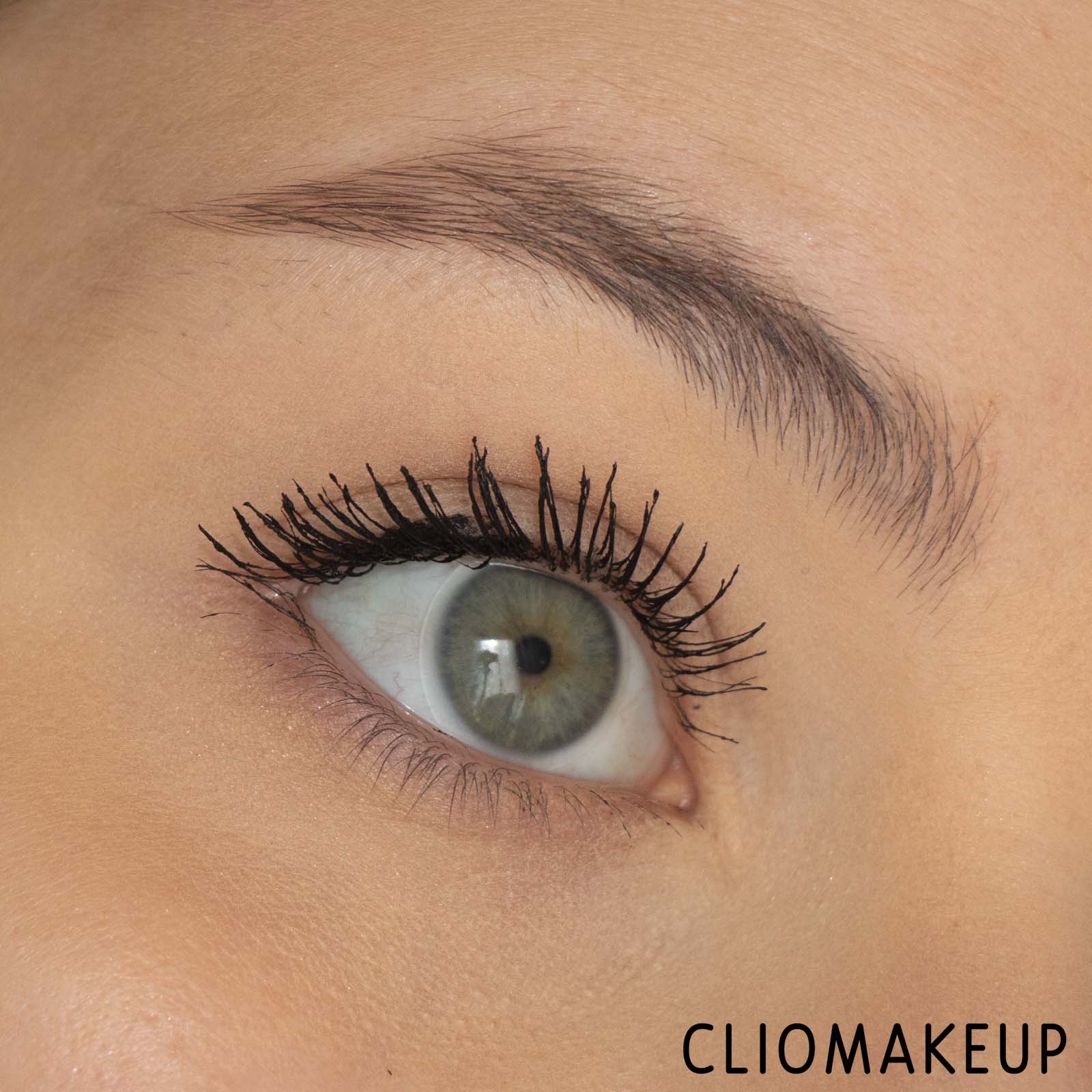 cliomakeup-recensione-mascara-catrice-glam-e-doll-false-lashes-mascara-14