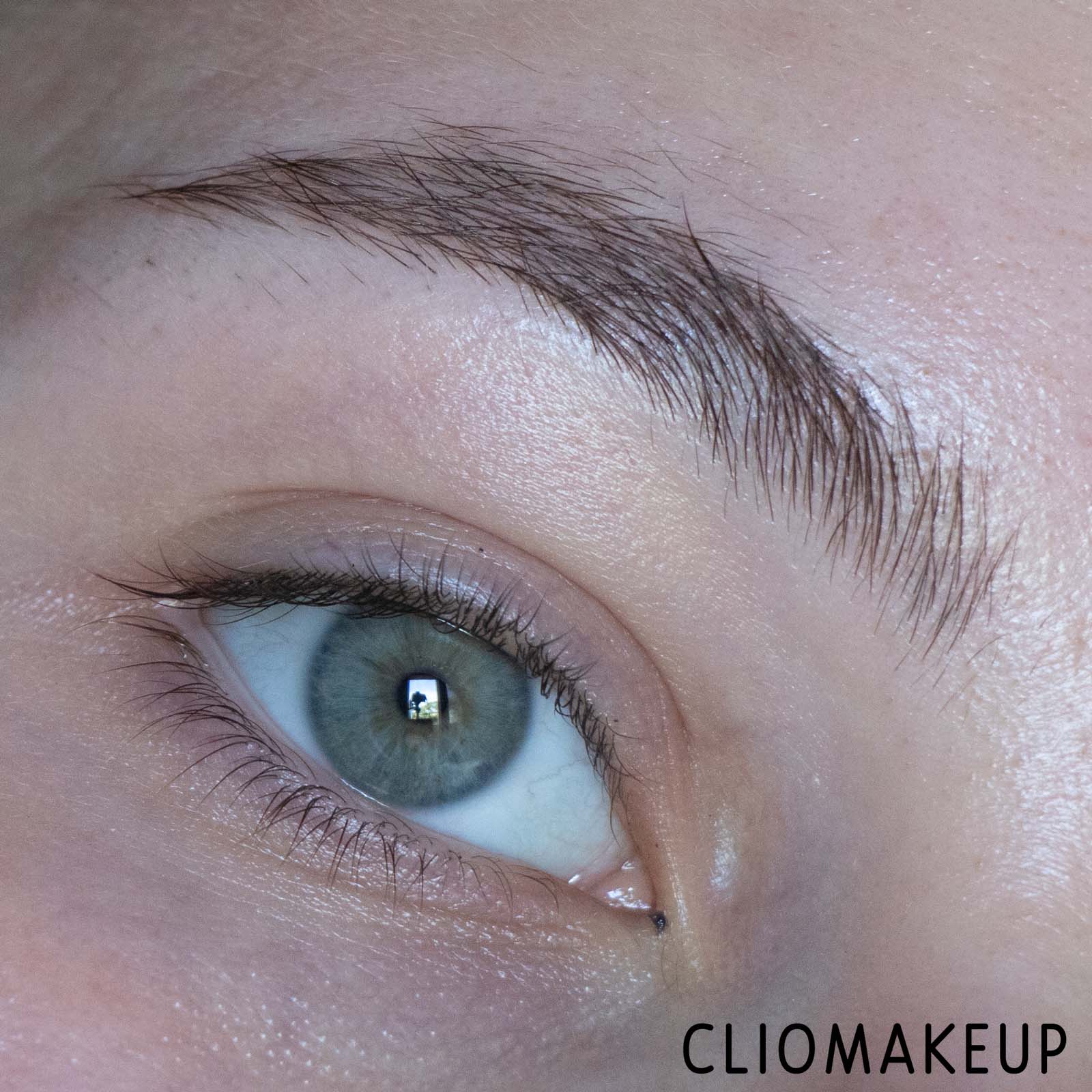 cliomakeup-recensione-mascara-catrice-glam-e-doll-volume-mascara-waterproof-10