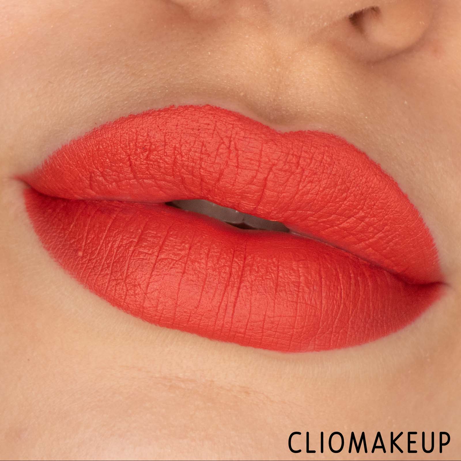 cliomakeup-recensione-rossetto-kiko-unexpected-paradise-long-lasting-lip-stylo-11