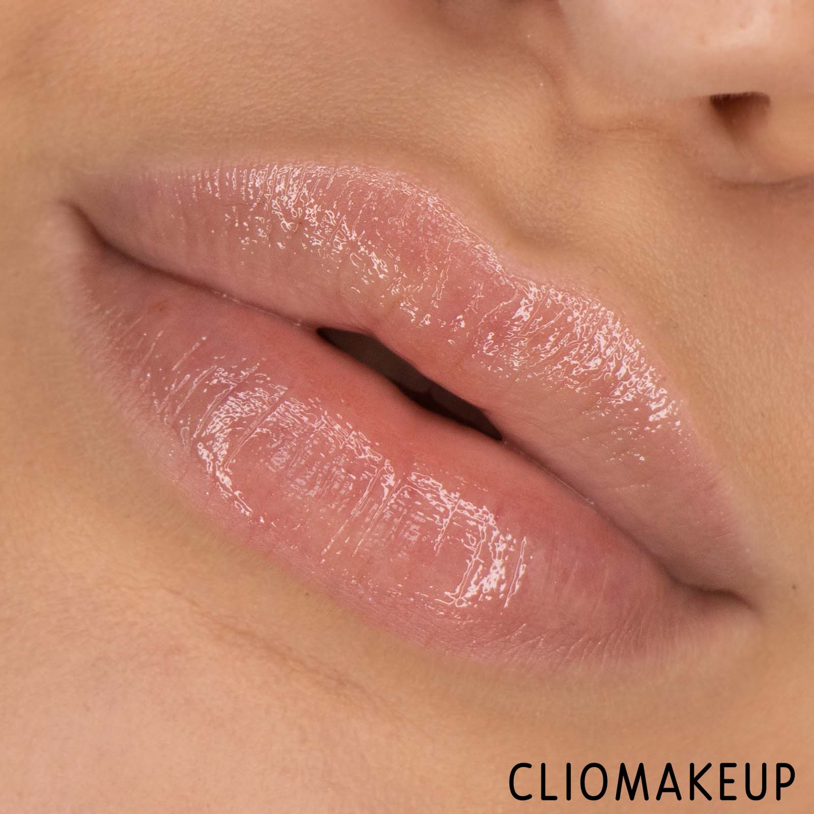 cliomakeup-recensione-balsamo-labbra-huda-beauty-silk-balm-hydra-plumping-lip-balm-11