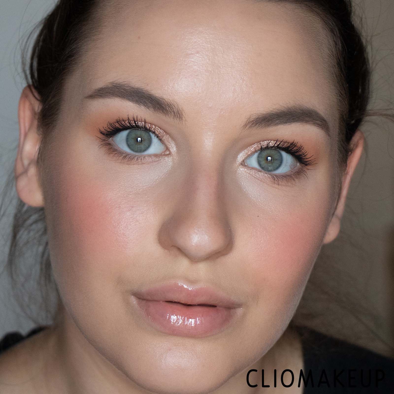 cliomakeup-recensione-balsamo-labbra-huda-beauty-silk-balm-hydra-plumping-lip-balm-12