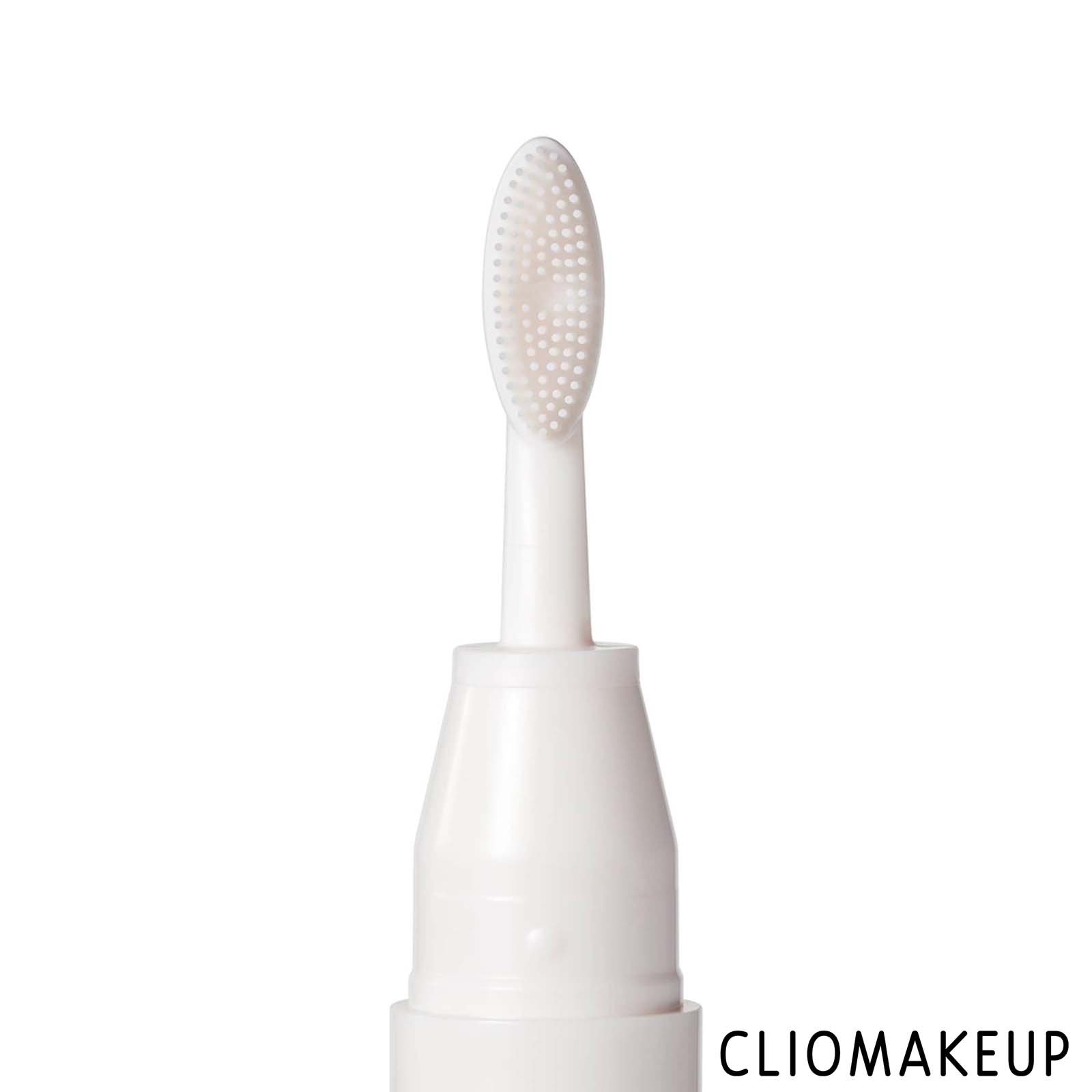 cliomakeup-recensione-cera-sopracciglia-fenty-beauty-brow-mvp-matita-e-styler-per-sopracciglia-3