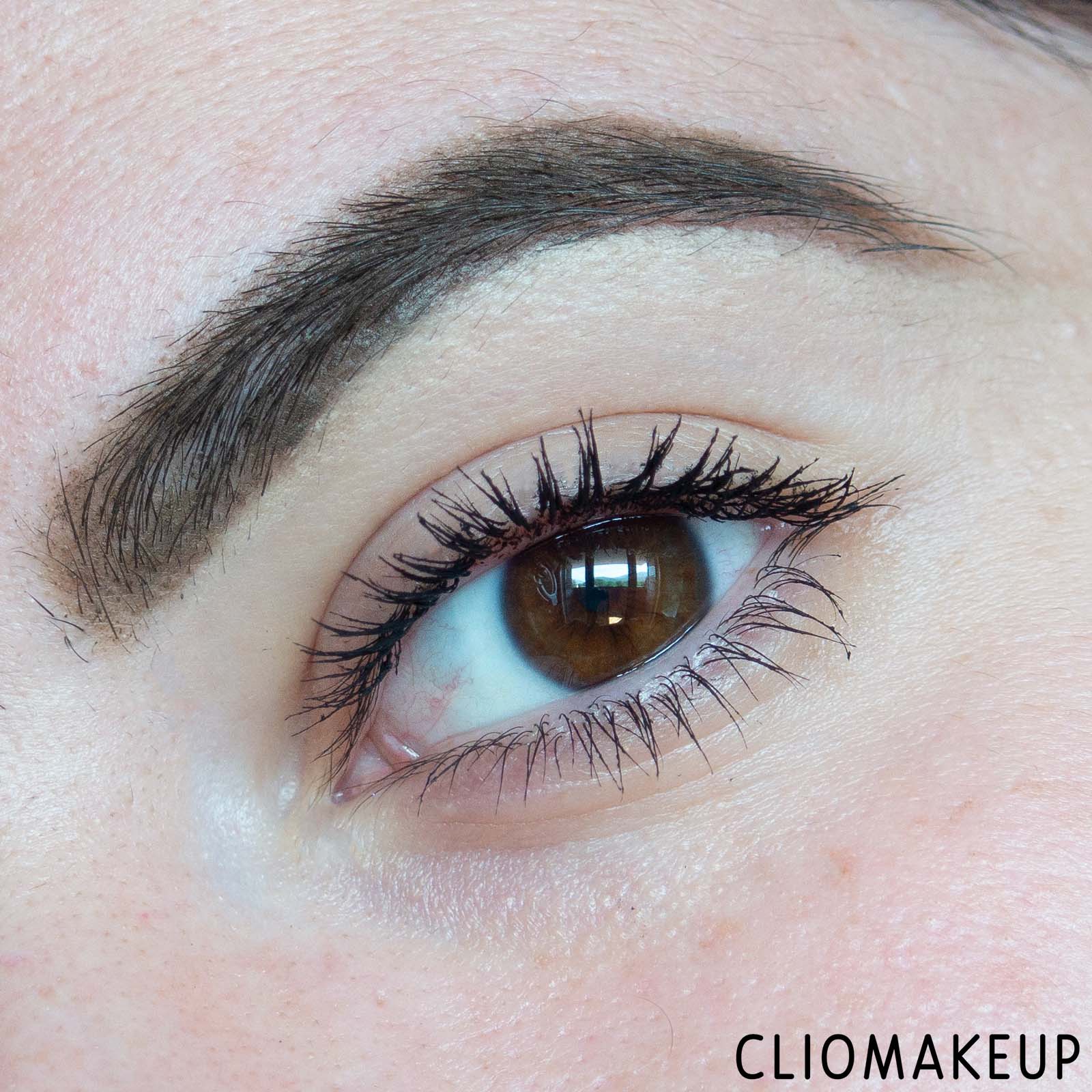 cliomakeup-recensione-mascara-astra-#instavolume-mascara-ultra-volumizzante-10