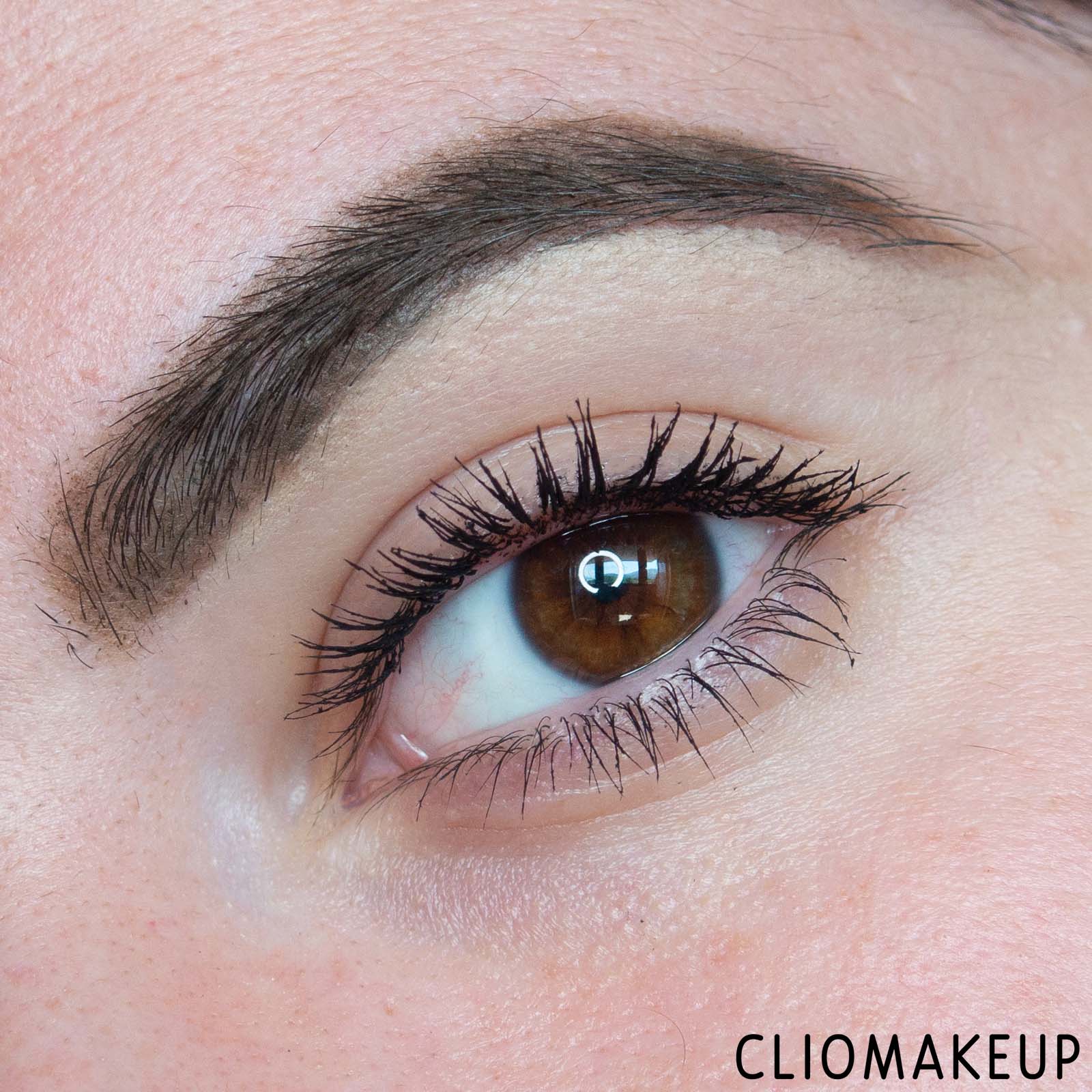 cliomakeup-recensione-mascara-astra-#instavolume-mascara-ultra-volumizzante-11