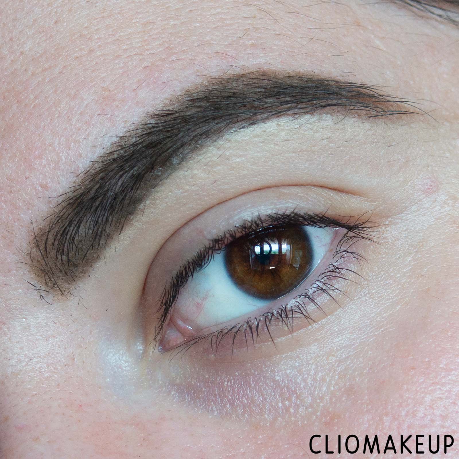 cliomakeup-recensione-mascara-astra-#instavolume-mascara-ultra-volumizzante-8