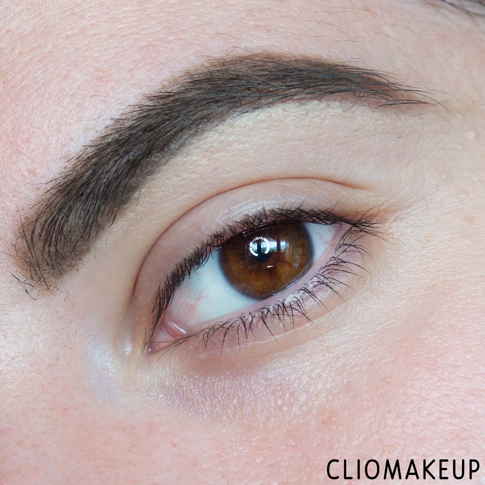 cliomakeup-recensione-mascara-astra-#instavolume-mascara-ultra-volumizzante-9
