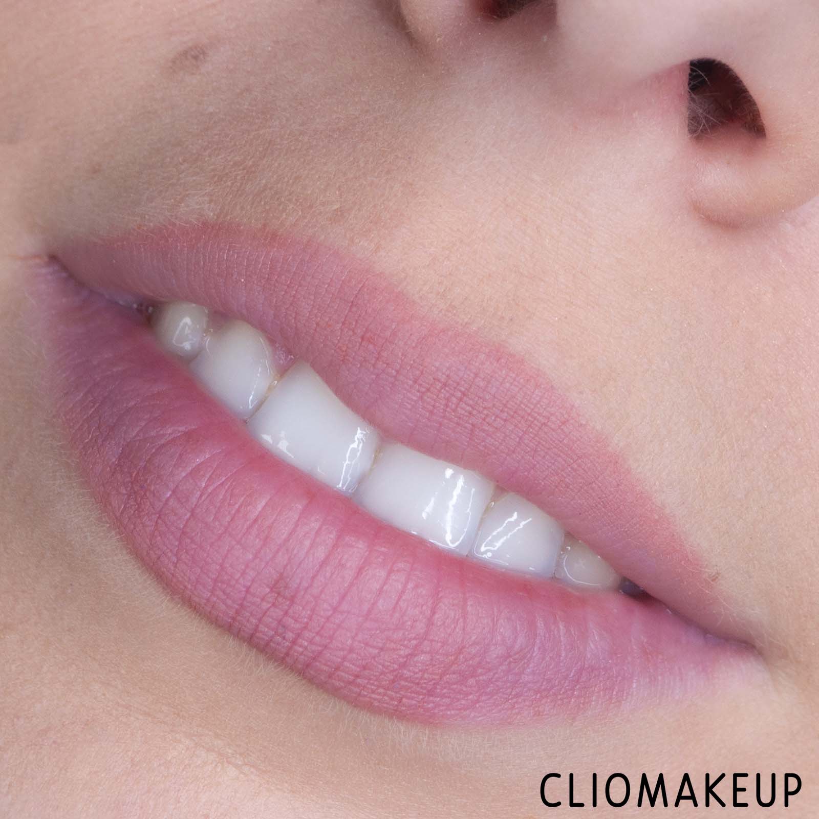 cliomakeup-recensione-rossetto-charlotte-tilbury-matte-revolution-luminous-modern-matte-long-lasting lipstick-15