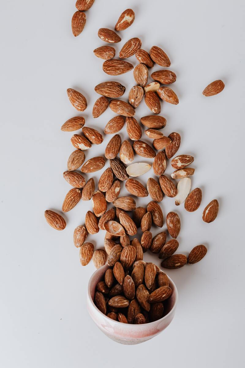 Cliomakeup-settembre-giusta-alimentazione-7-mandorle
