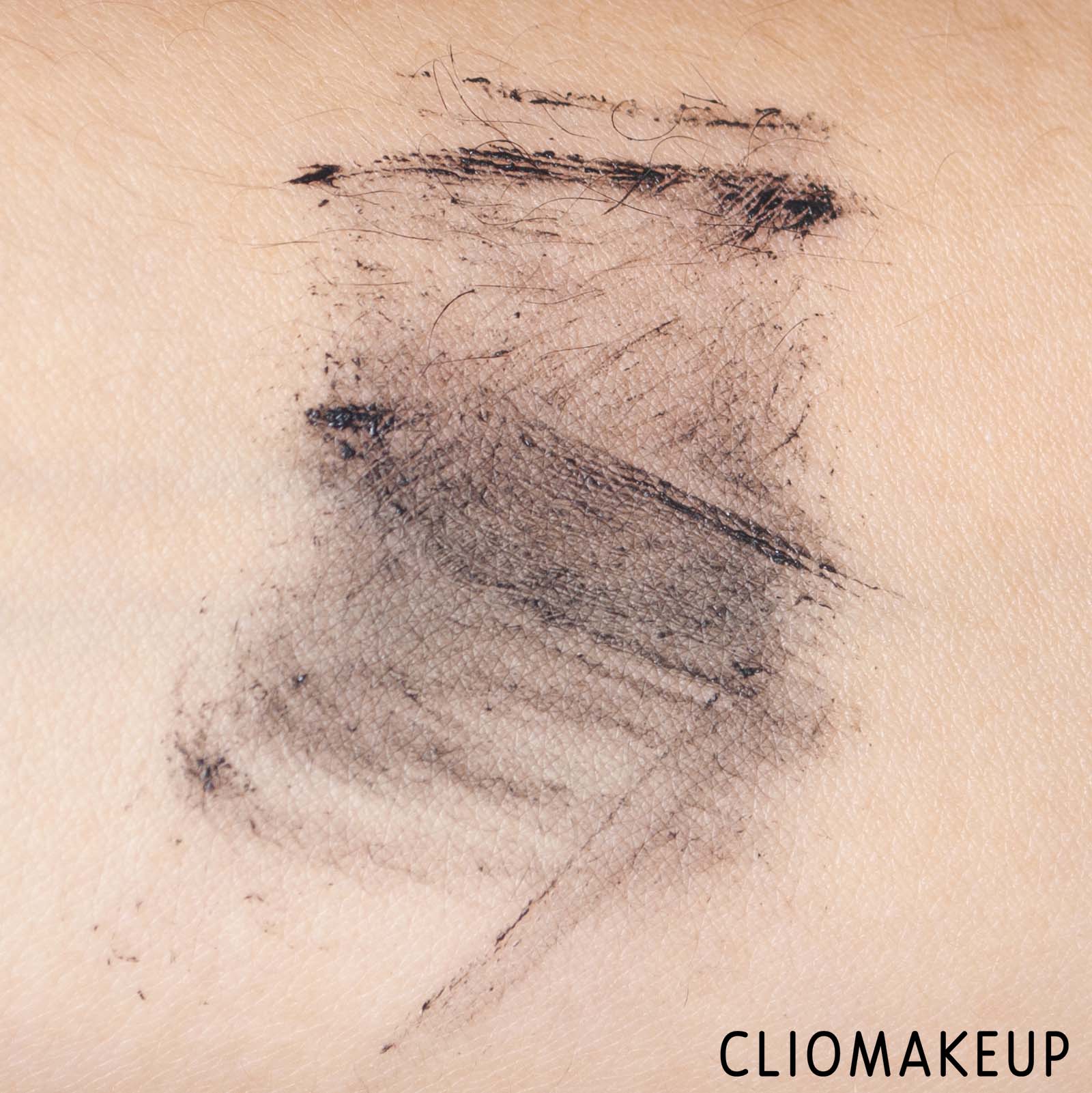 cliomakeup-recensione-correttore-mascara-revolution-pro-extension-lash-lengthening-mascara-7