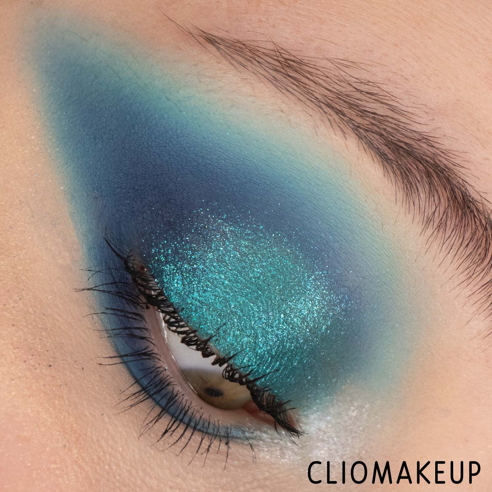 cliomakeup-recensione-palettte-beauty-bay-book-of-magic-20-colour-palette-15