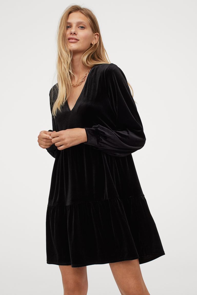 Cliomakeup-minidress-inverno-2021-12-hm-Abito-in-velour-scollo
