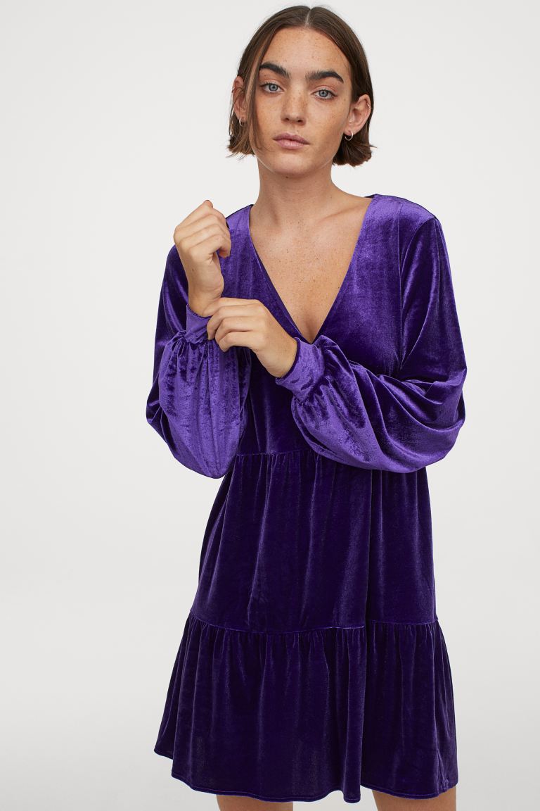 Cliomakeup-minidress-inverno-2021-8-hm-abito-velluto-viola
