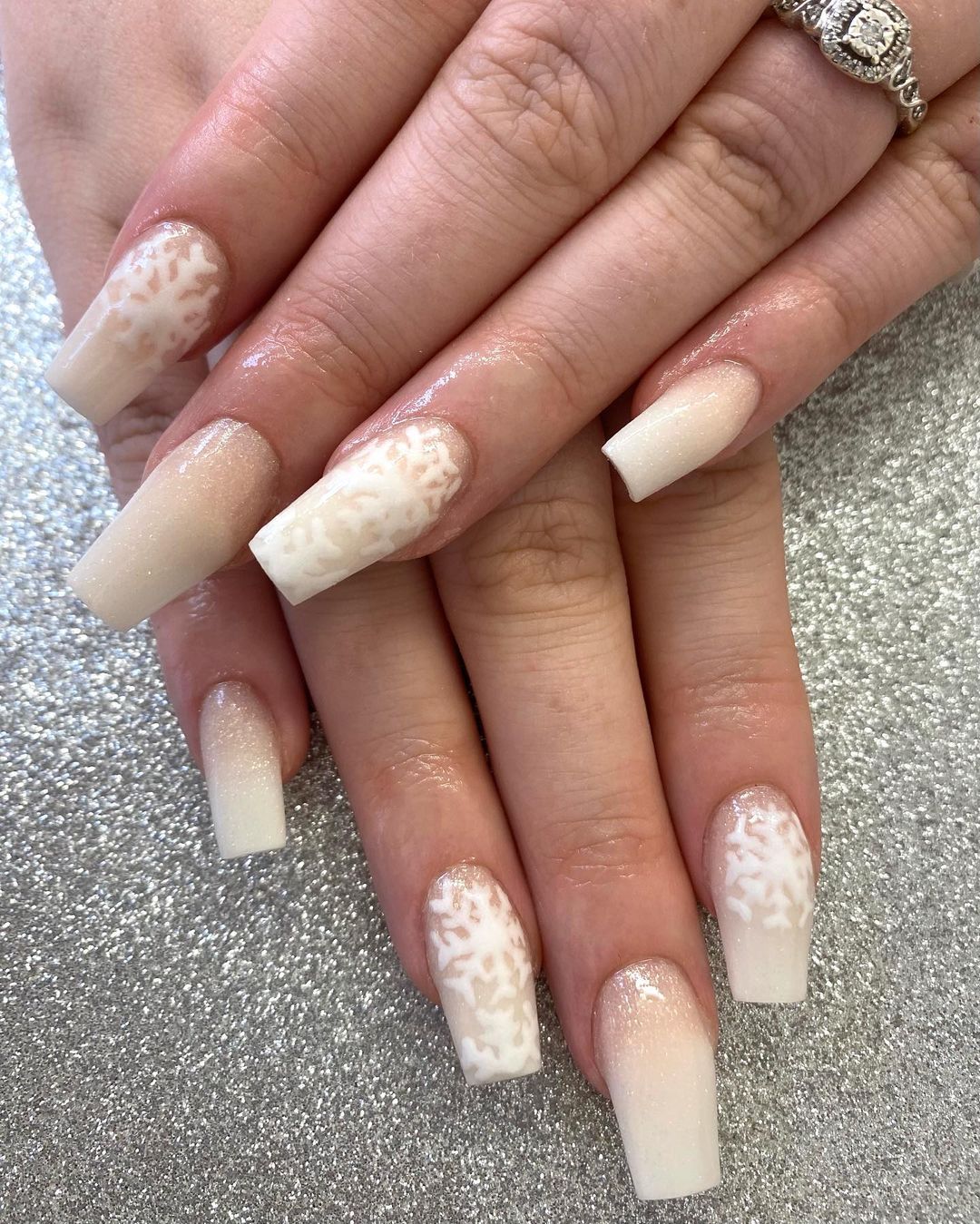 Cliomakeup-unghie-sugar-snow-8-nailsbysarahferry