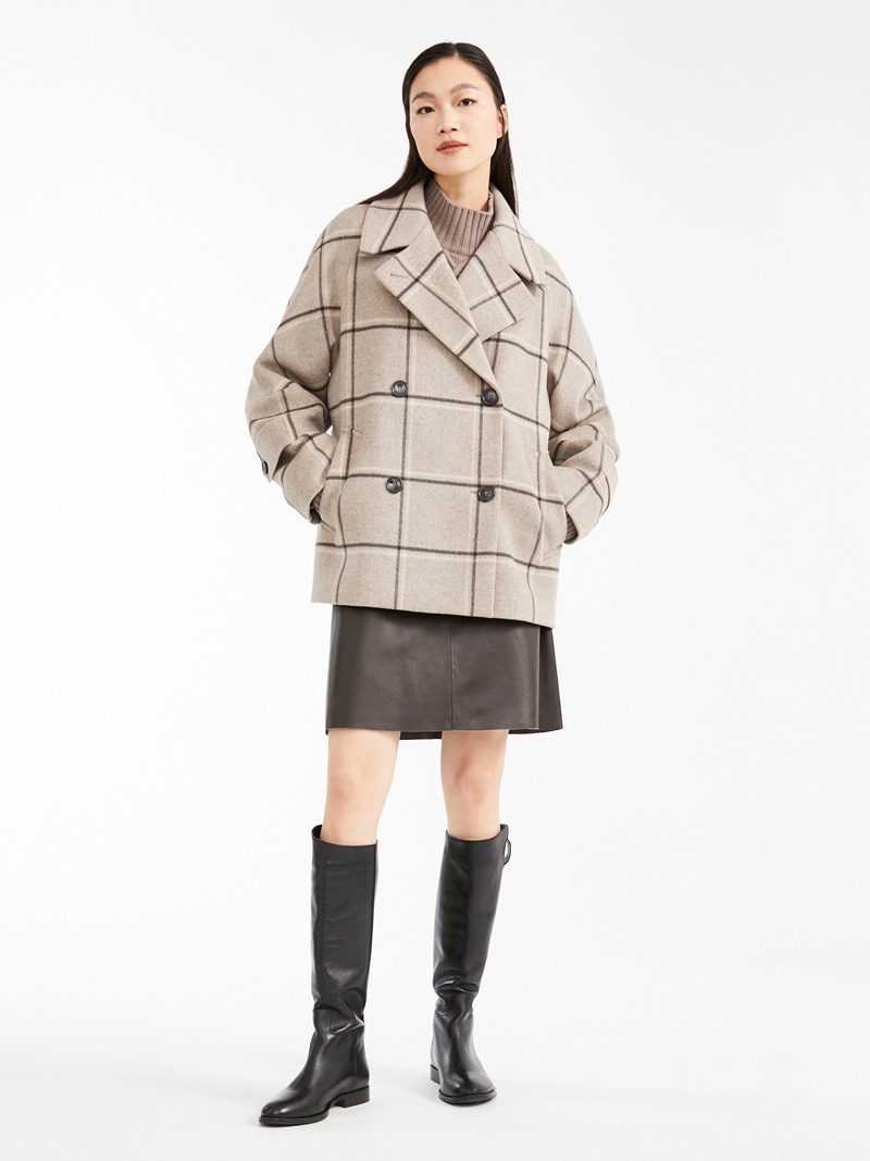 cliomakeup-cappotti-corti-inverno-2021-16-maxmara