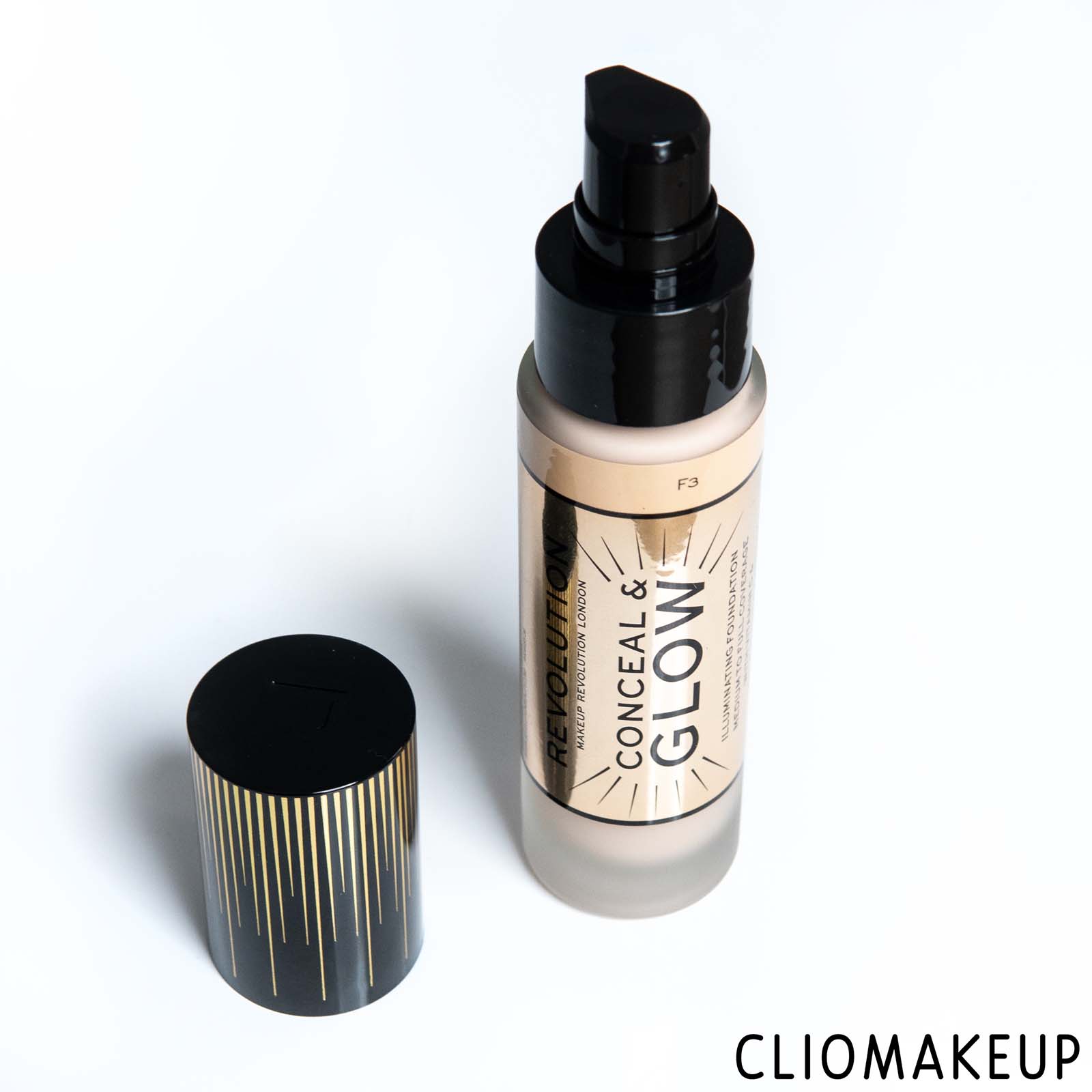 cliomakeup-recensione-fondotinta-makeup-revolution-conceal-e-glow-illuminating-foundation-4