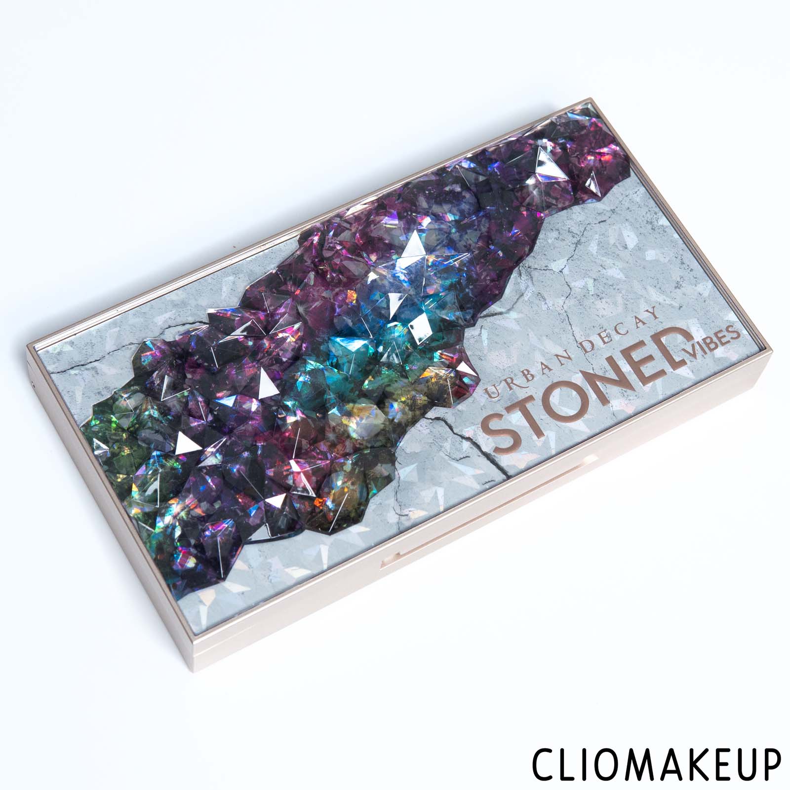 cliomakeup-recensione-palette-urban-decay-stoned-vibes-eyeshadow-palette-3