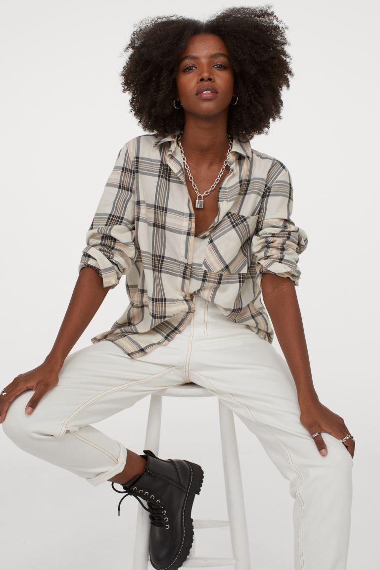 Cliomakeup-look-con-camicia-inverno-2021-12-hm-Camicia-cotone-beige