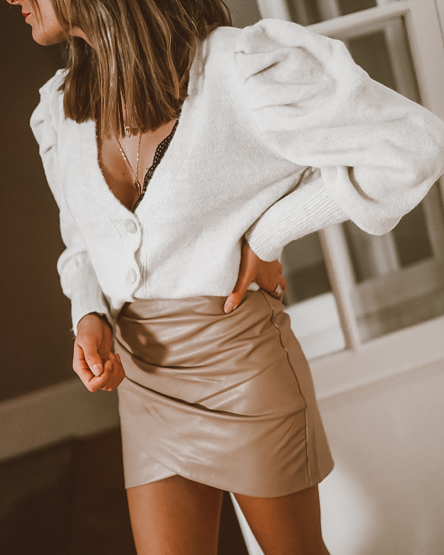Cliomakeup-mini-gonne-inverno-2021-6-stradivarius-pelle-beige