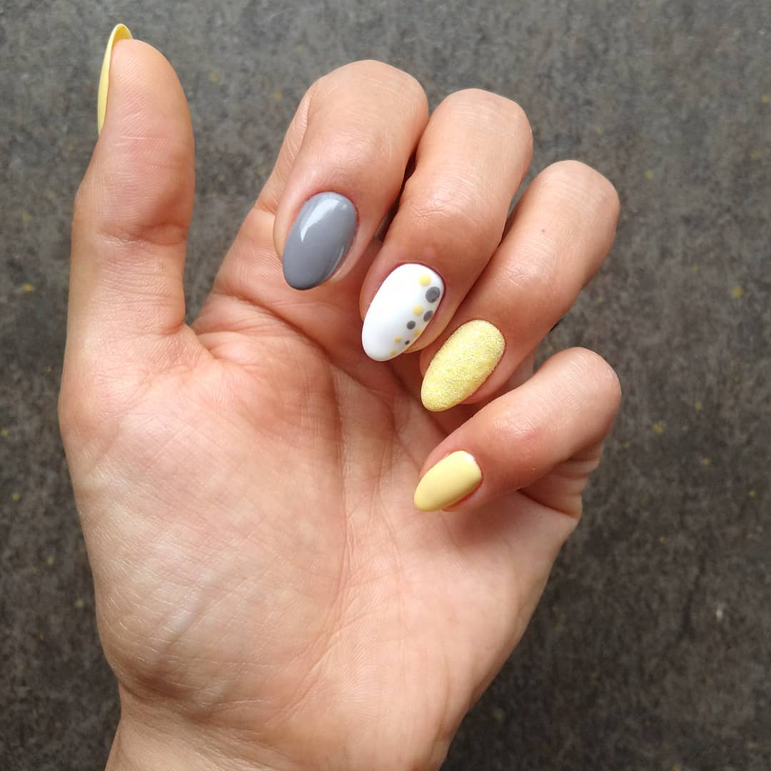 cliomakeup-nail-art-pantone-2021-16-multioclor