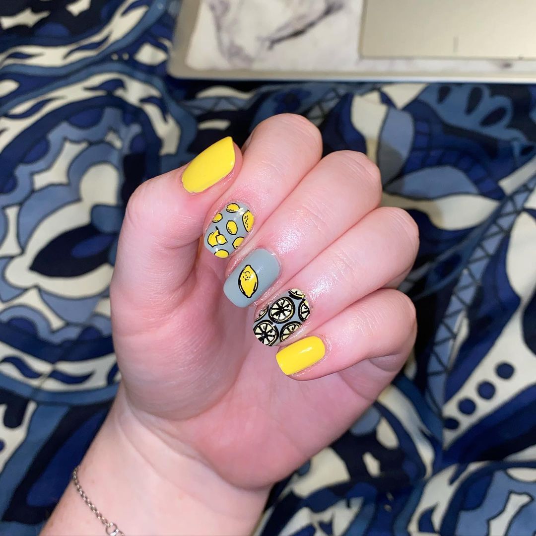 cliomakeup-nail-art-pantone-2021-24