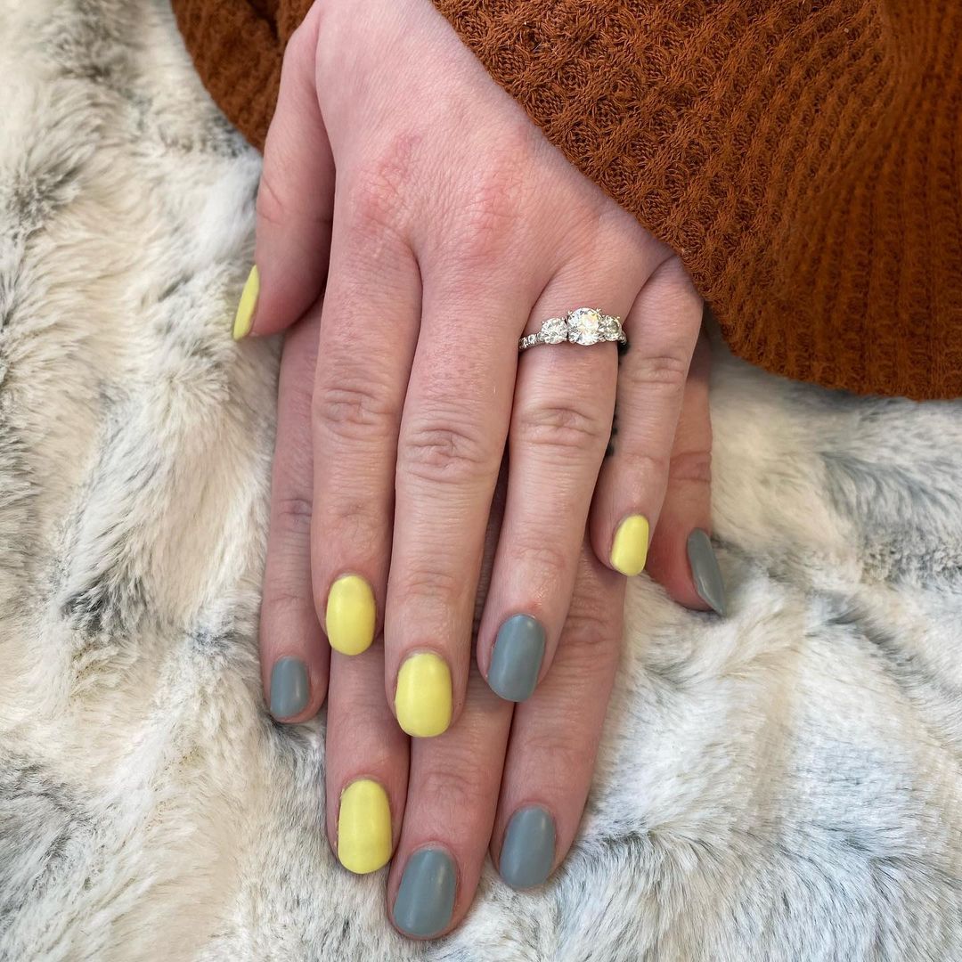 cliomakeup-nail-art-pantone-2021-8-facile