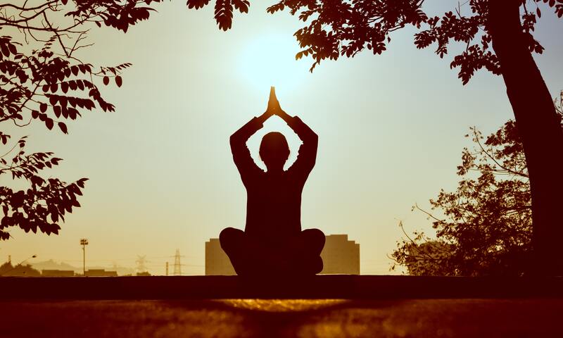 cliomakeup-app-yoga-in-casa-contemplazione