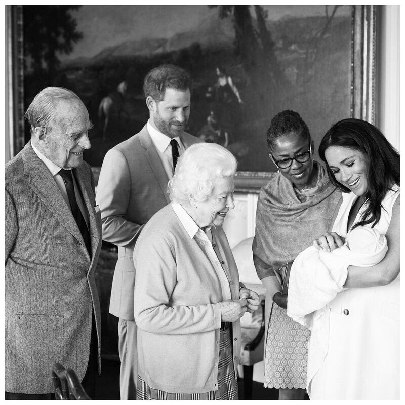 cliomakeup-intervista-harry-meghan-archie-presentazione-nonni