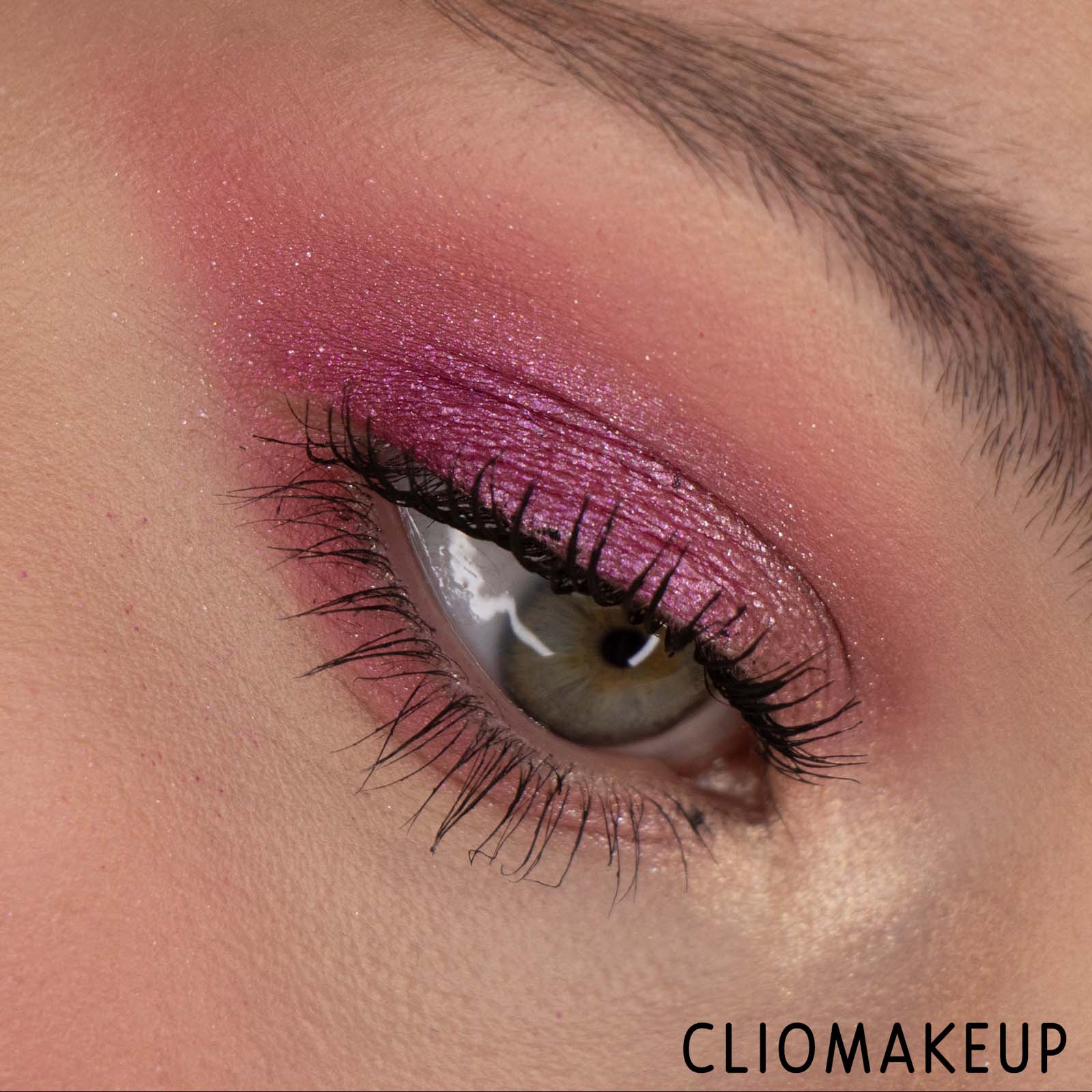 cliomakeup-recensione-Palette-By-Beauty-Bay-New-Romantic-20-Colour-Palette-11