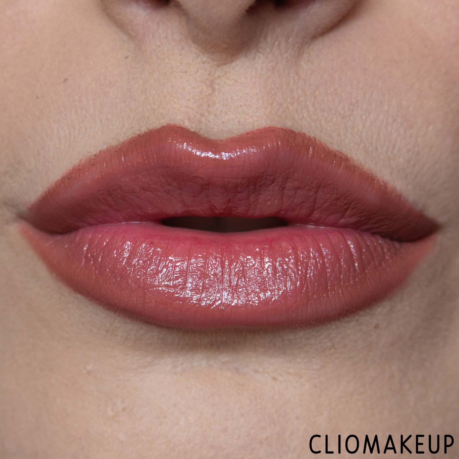 cliomakeup-recensione-balsamo-labbra-too-faced-peach-bloom-color-blossoming-lip-balm-12