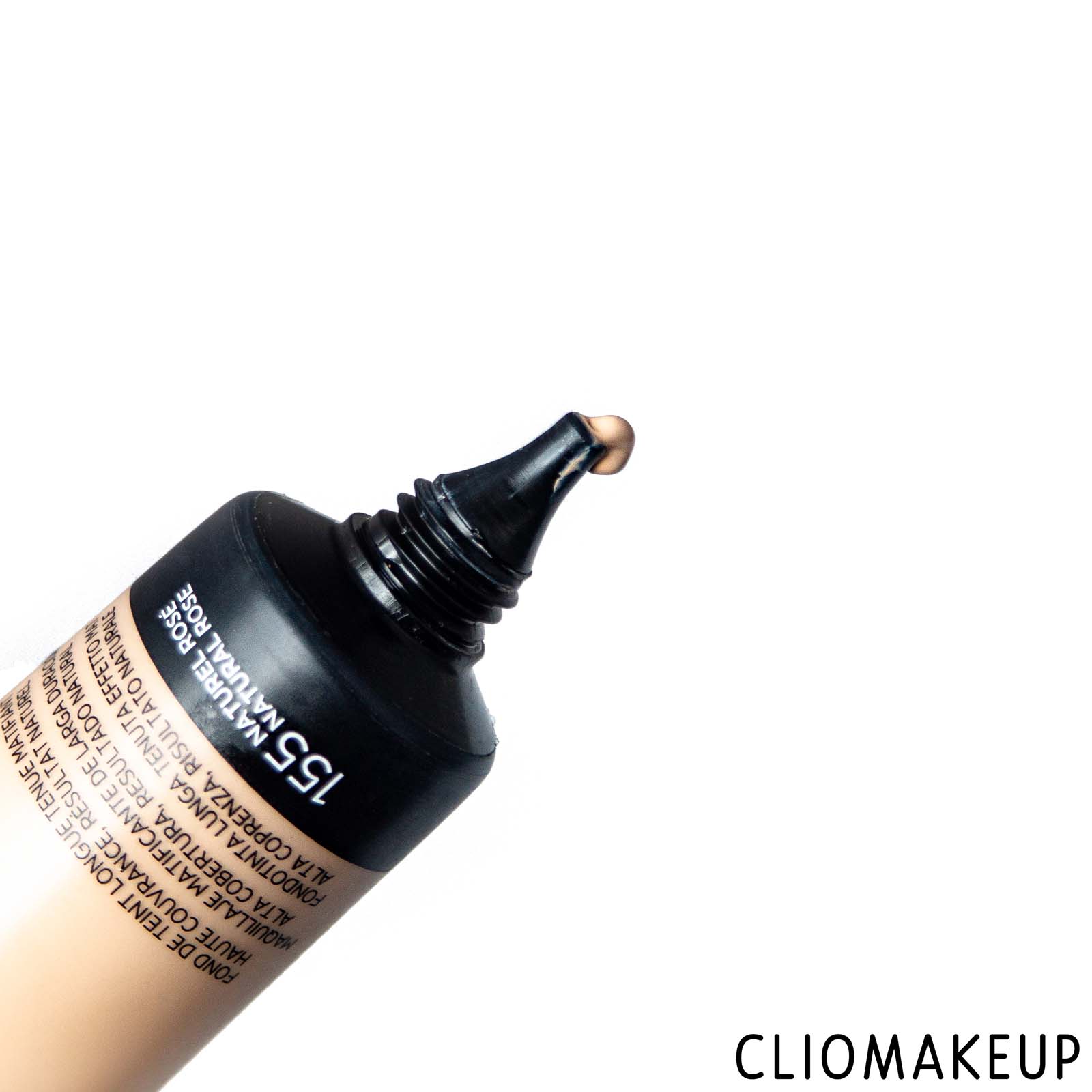 cliomakeup-recensione-fondotintal-oreal-infaillible-24h-matte-cover-5
