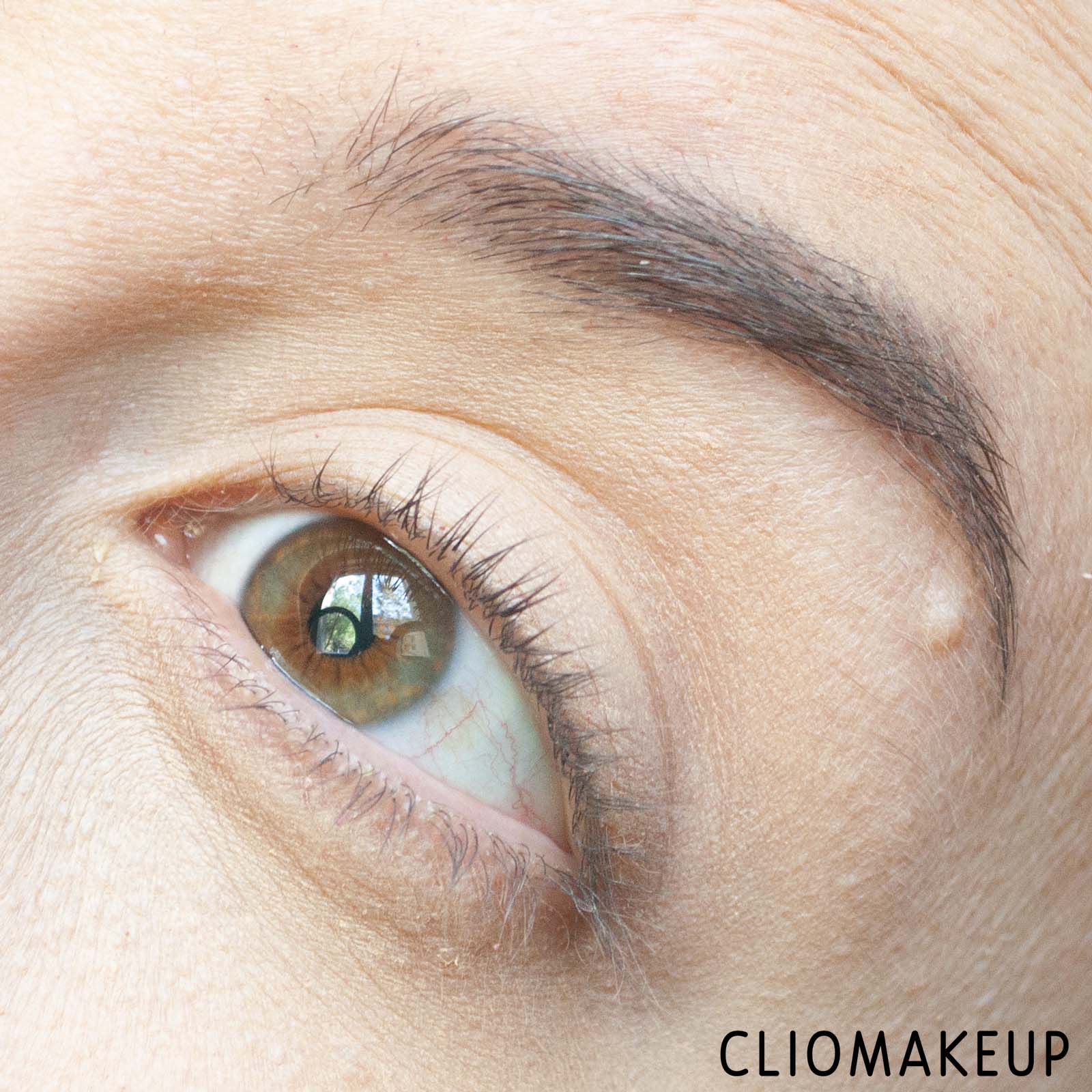 cliomakeup-recensione-mascara-benefit-theyre-real-magnet-mascara-ultra-allungante-8