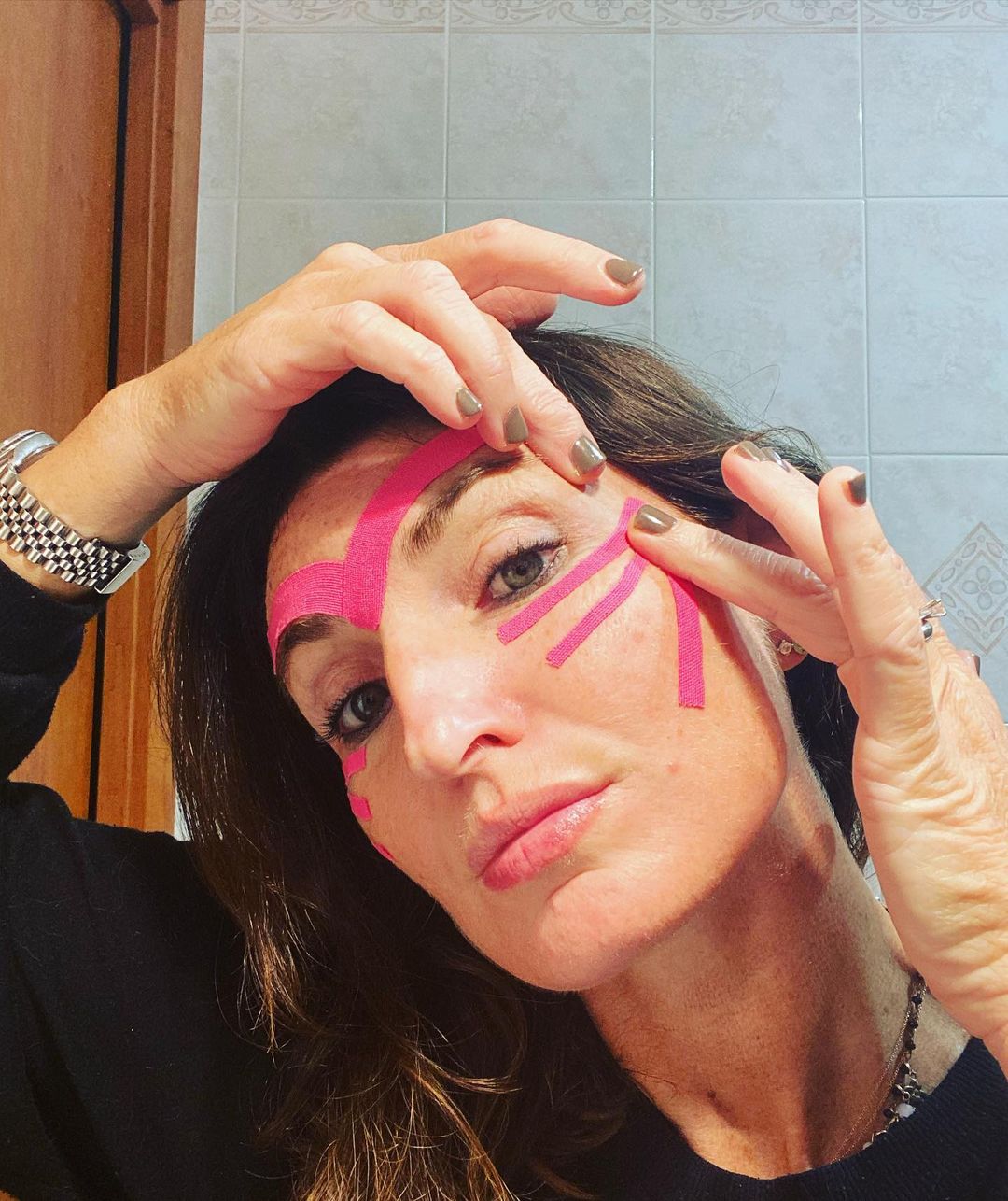 Cliomakeup-face-taping-osteo-marialuisamorelli-tutorial
