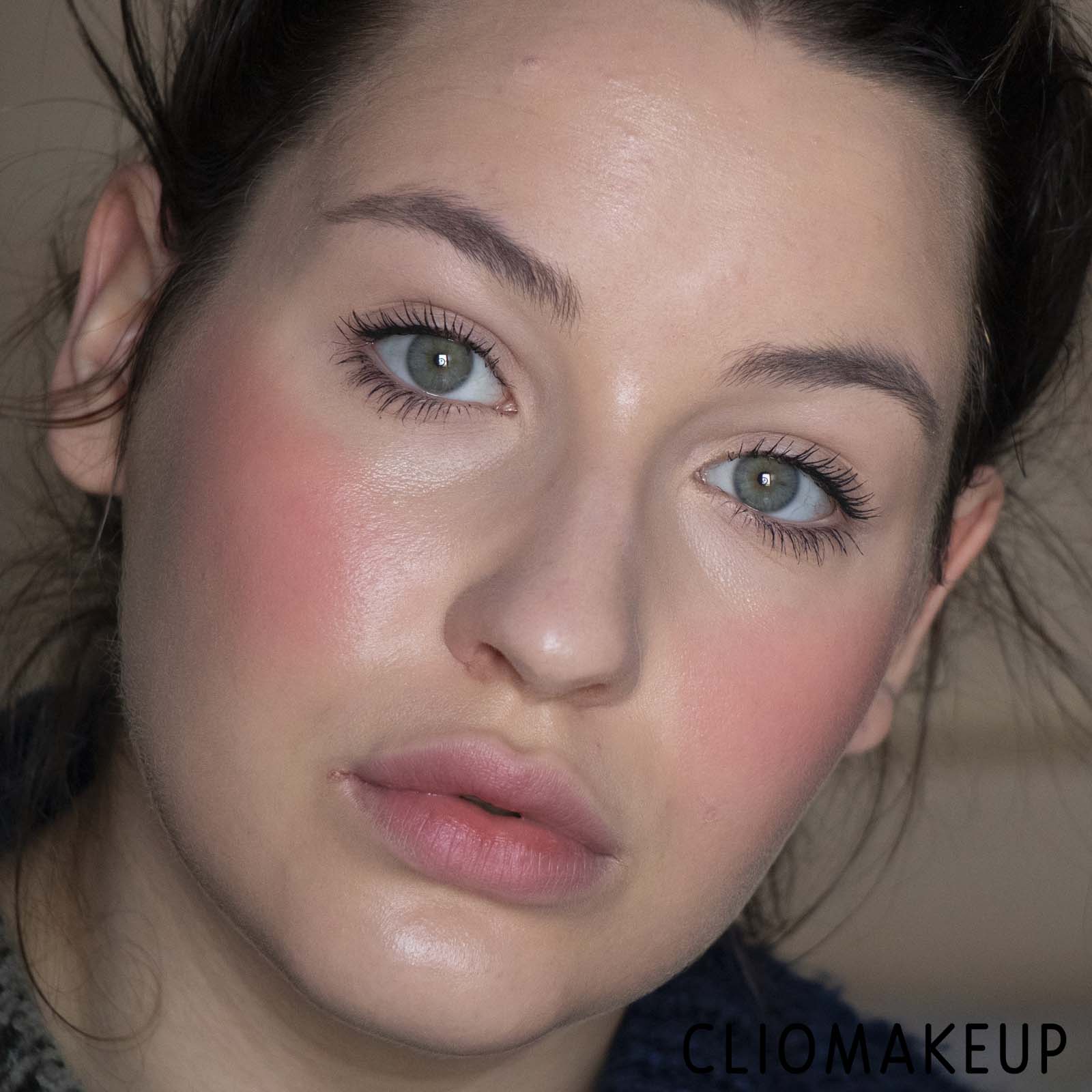Recensione-Blush-Makeup-Revolution-Super-Dewy-Liquid-Blush-14